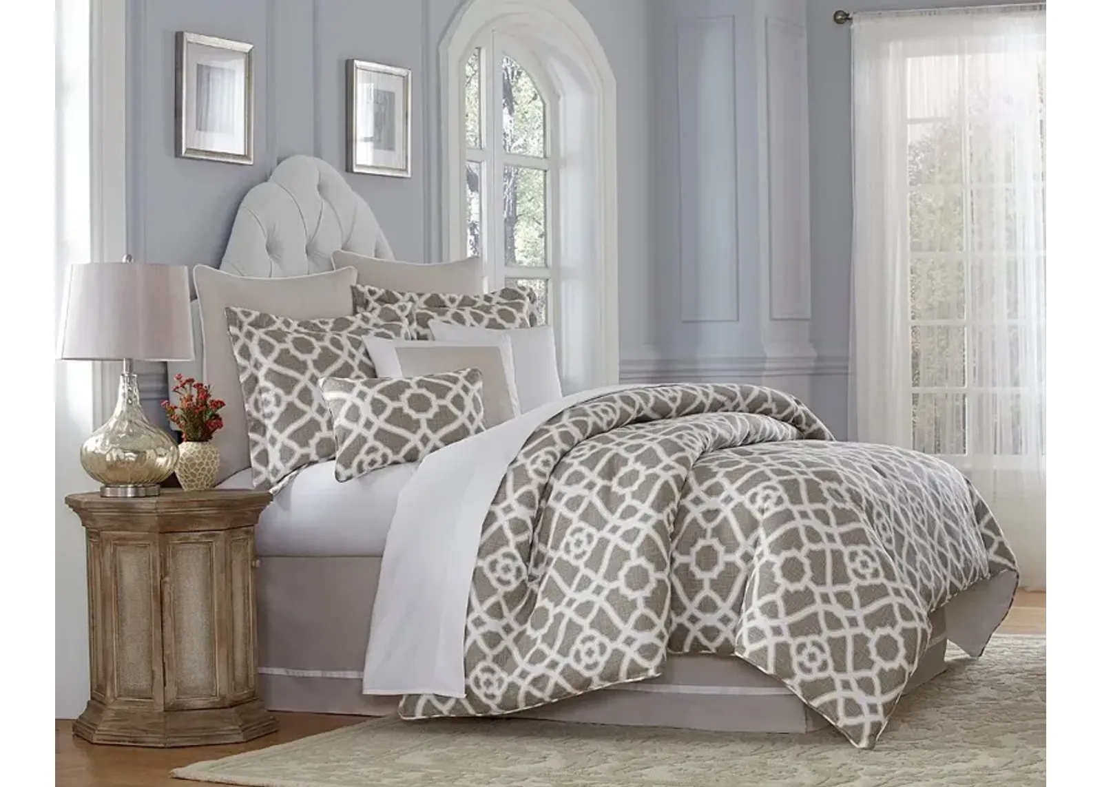 Harper Queen 9 Piece Bedding Collection