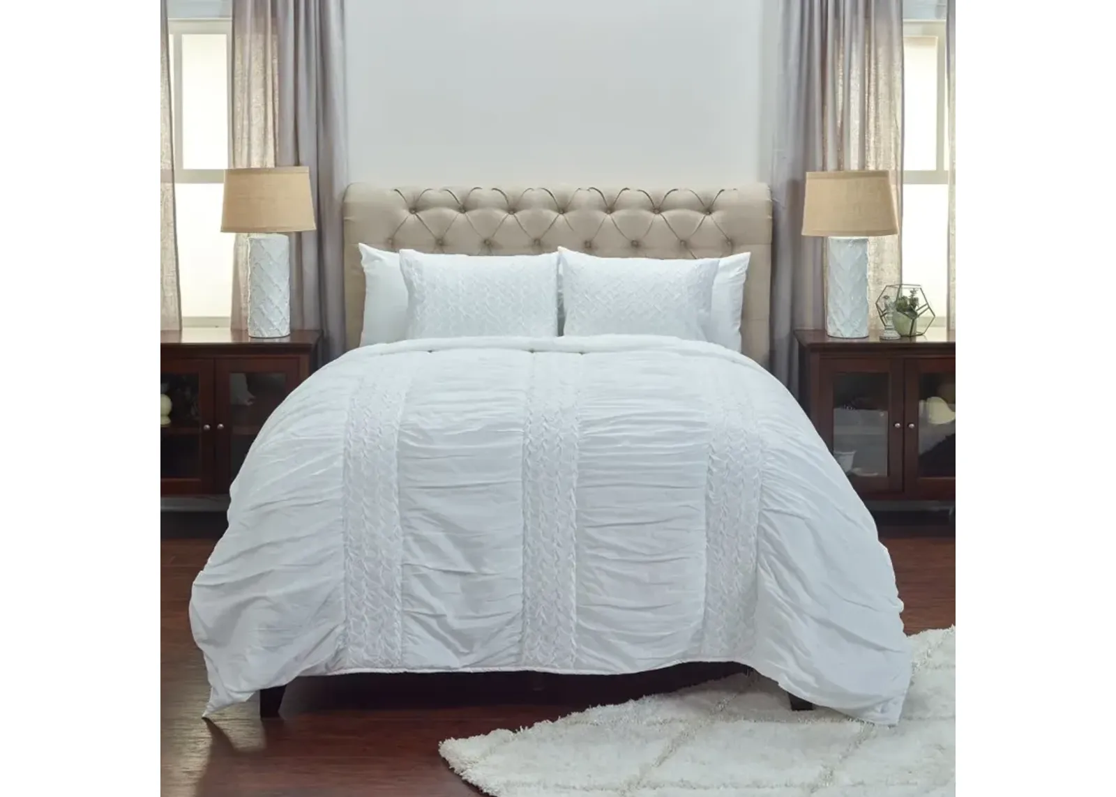 White Cotton Queen Quilt Bedding Collection - Carly