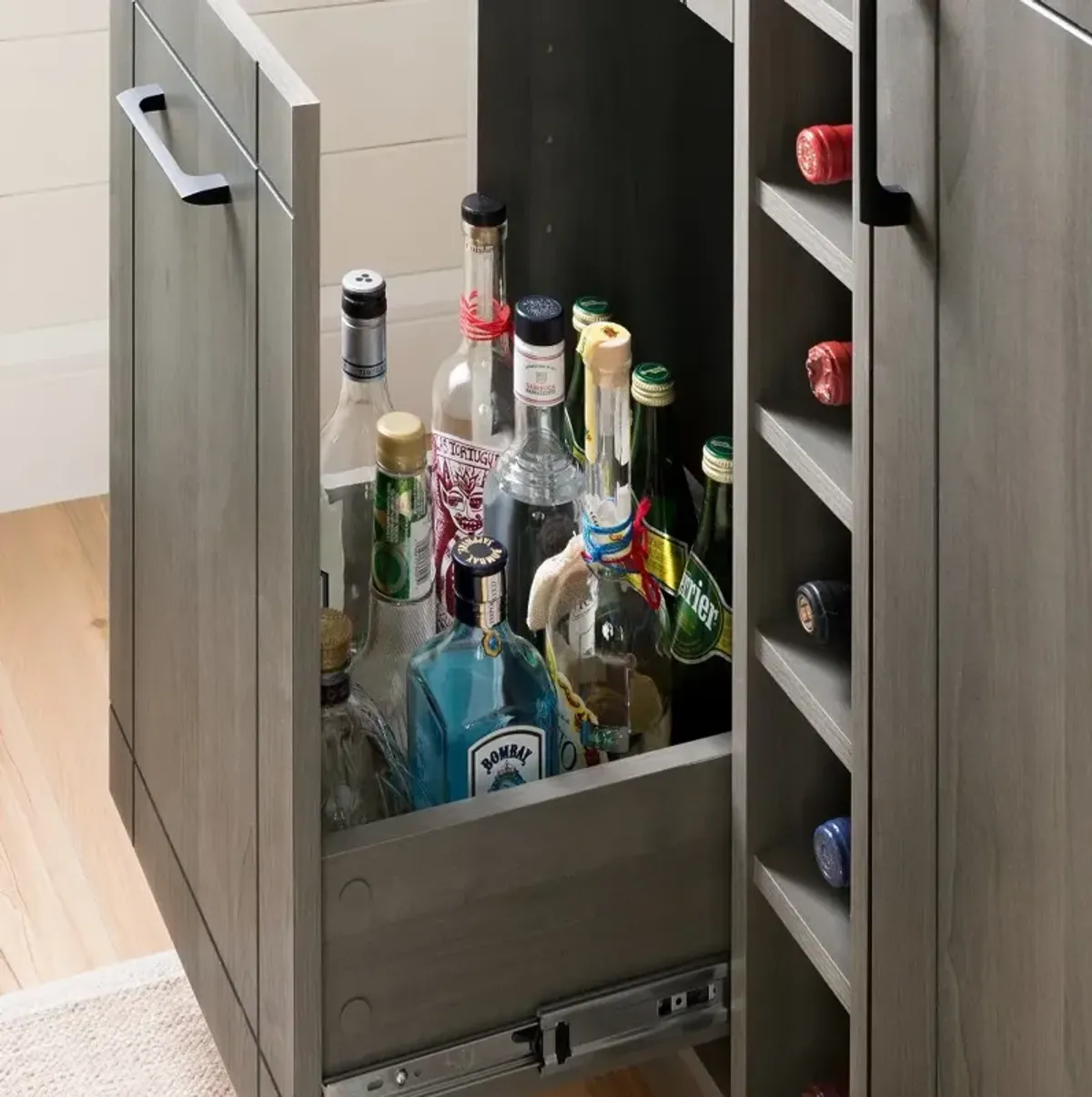 Vietti Gray Bar Cabinet with Bottle and Glass Storage - South Shore