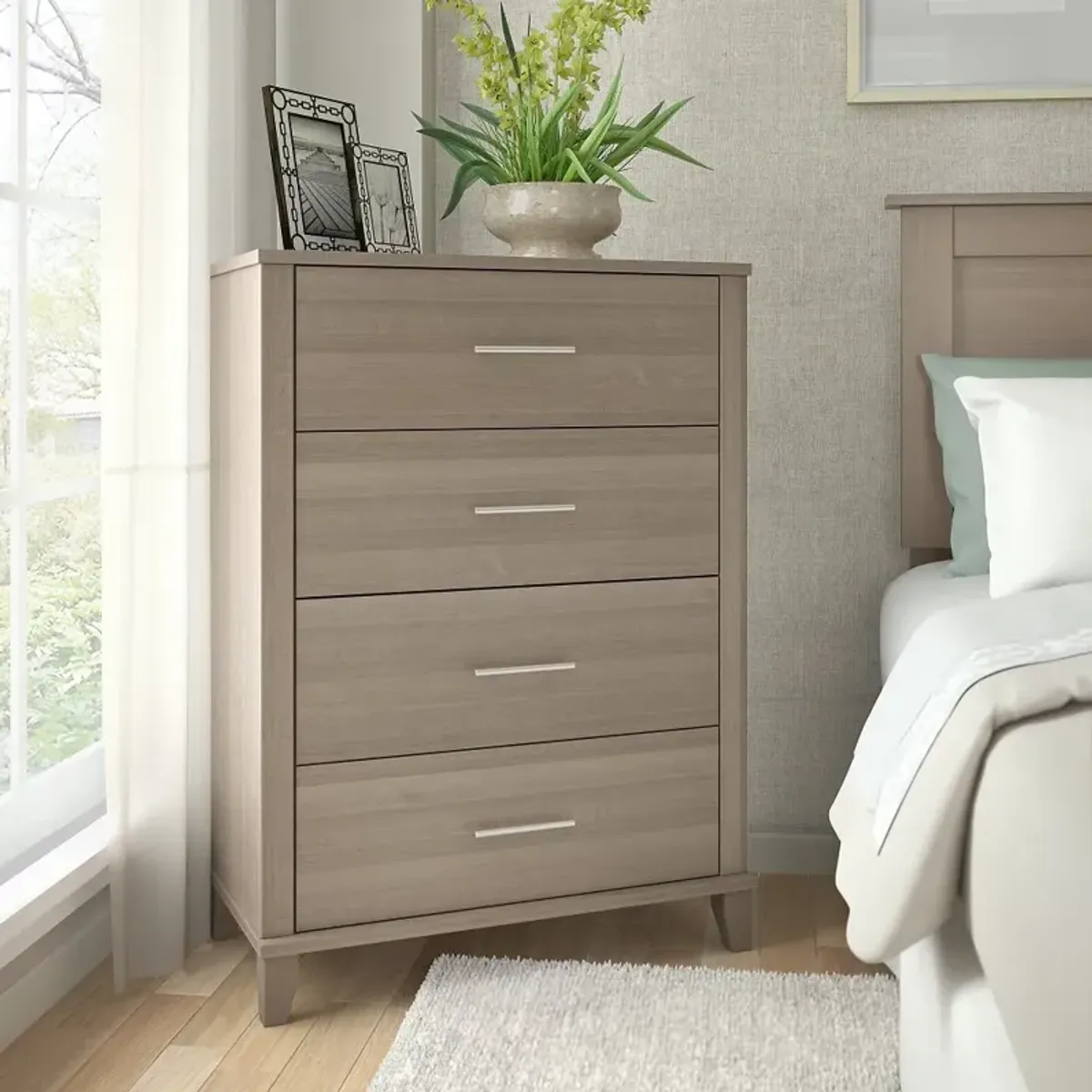 Somerset Ash Gray 4-Drawer Chest - Bush Furniture