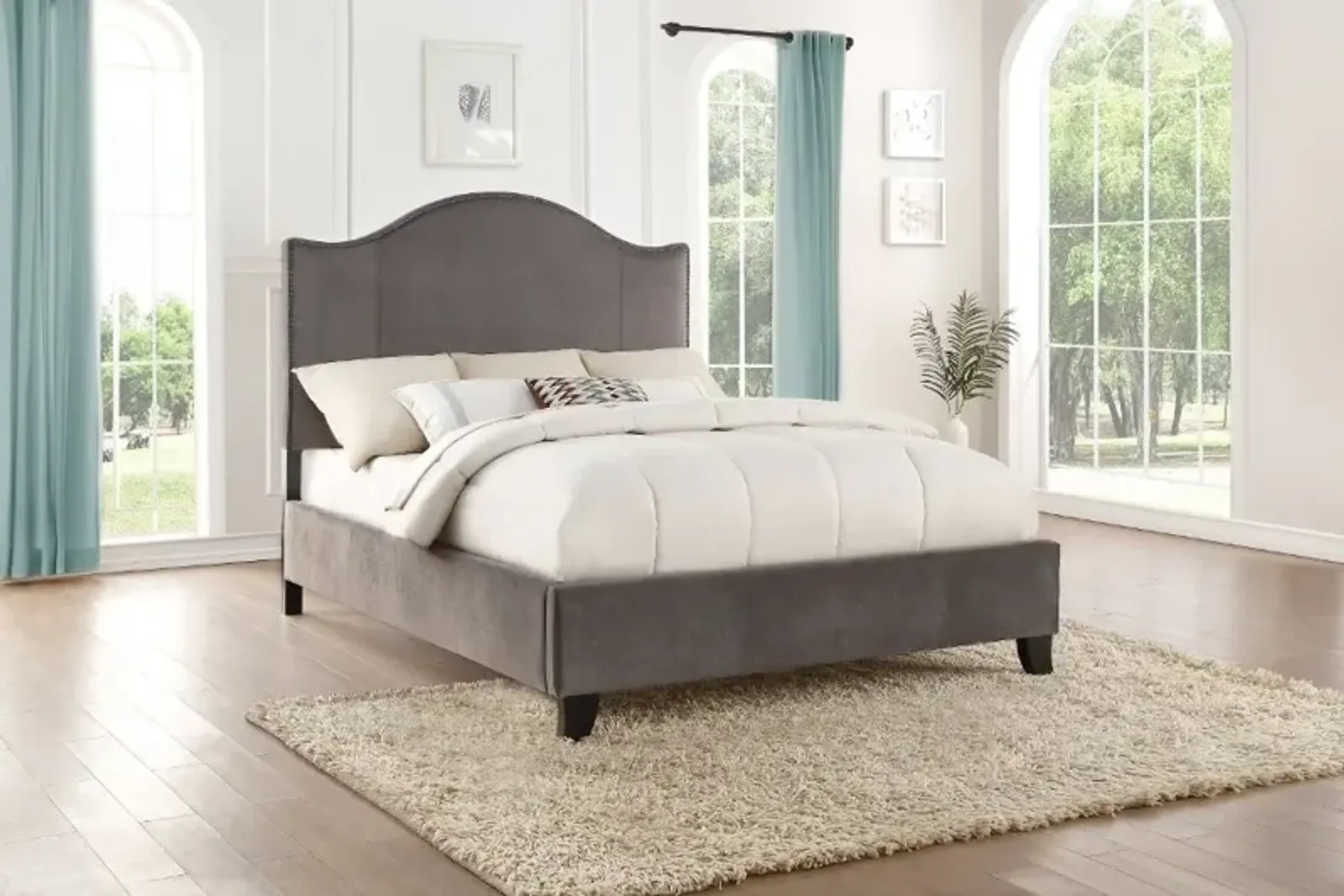 Dalmore Classic Gray Queen Upholstered Bed