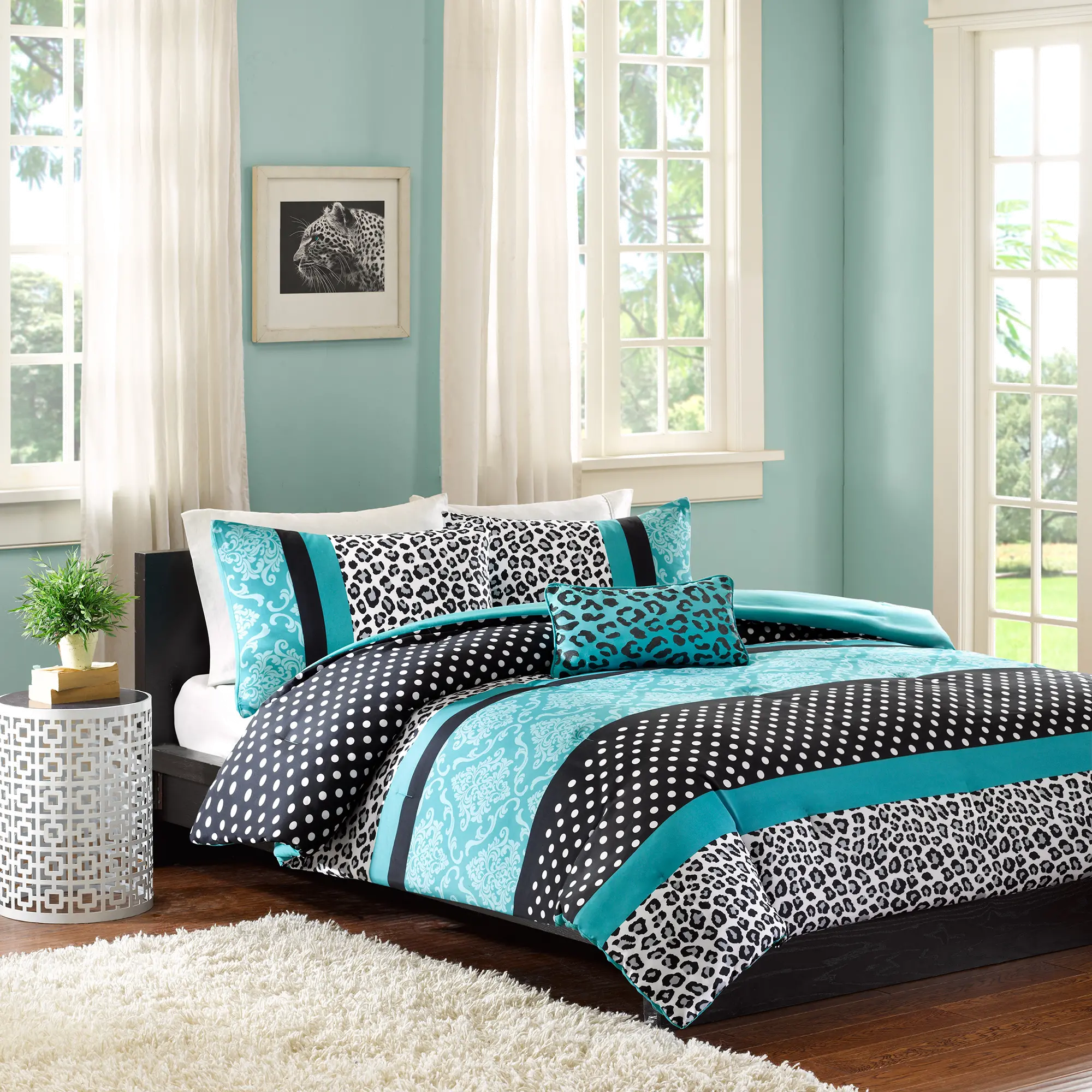 Chloe Teal Full-Queen 4 Piece Bedding Collection