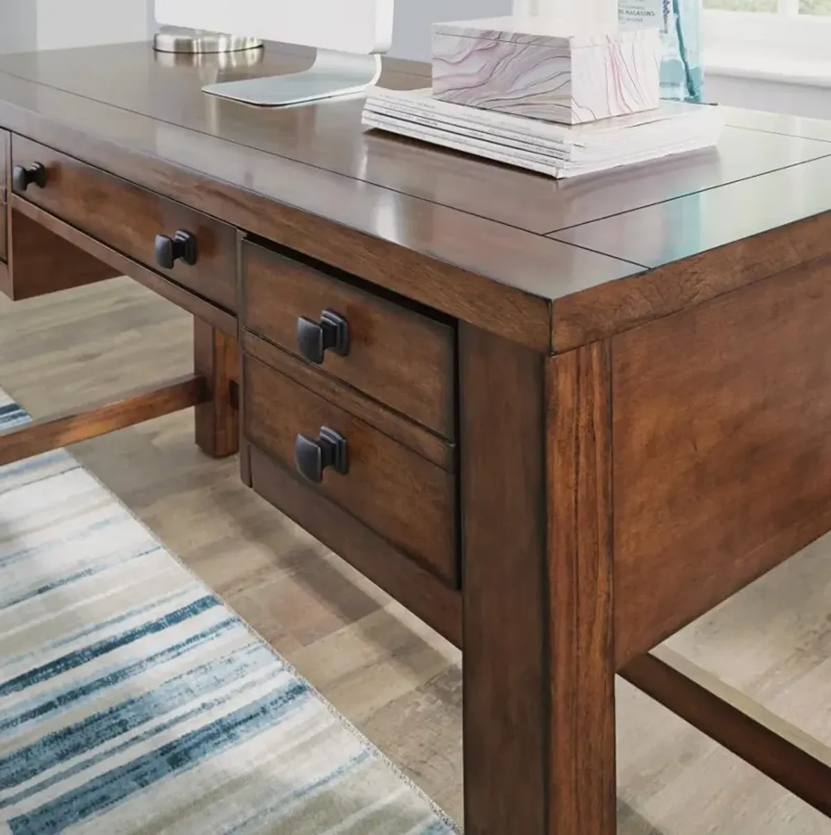 Executive Writing Desk - Tahoe