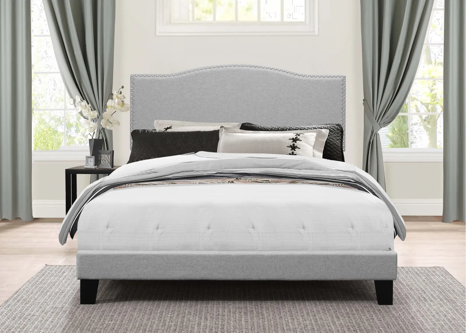 Kiley Glacier Gray Queen Upholstered Bed