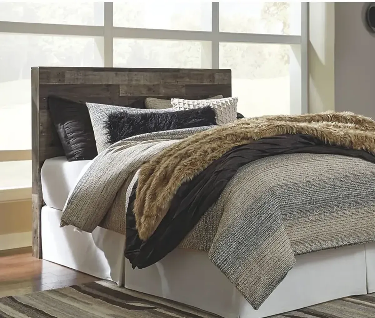 Broadmore Rustic Queen Headboard