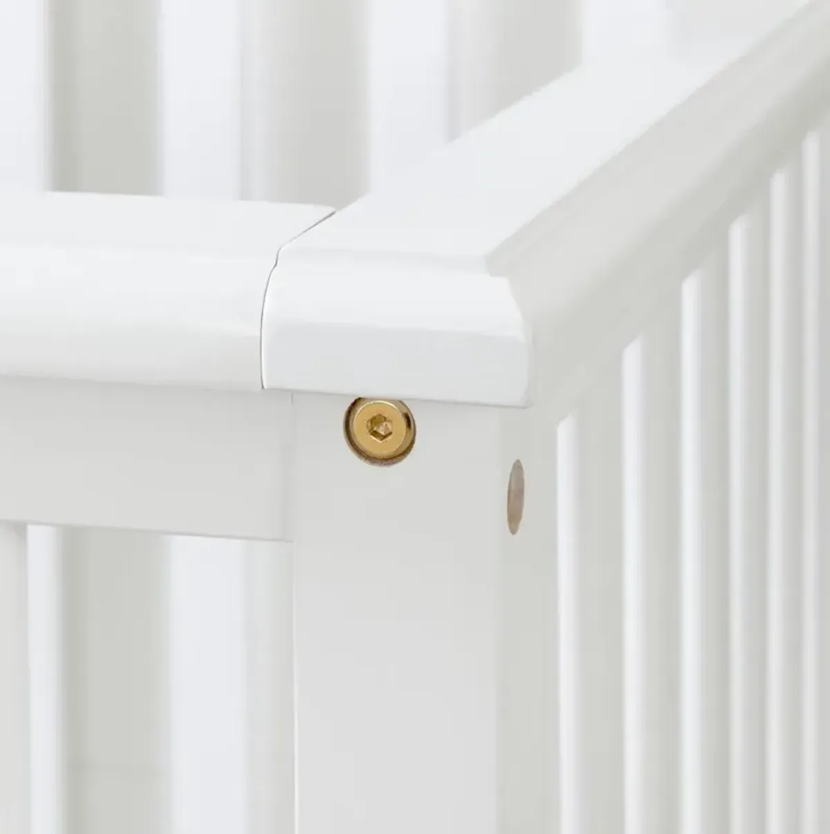 Savannah White Crib with Toddler Rail - South Shore