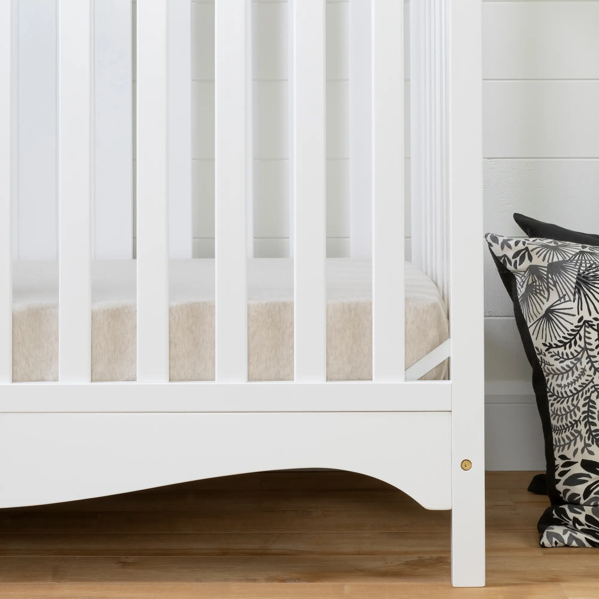 Savannah White Crib with Toddler Rail - South Shore