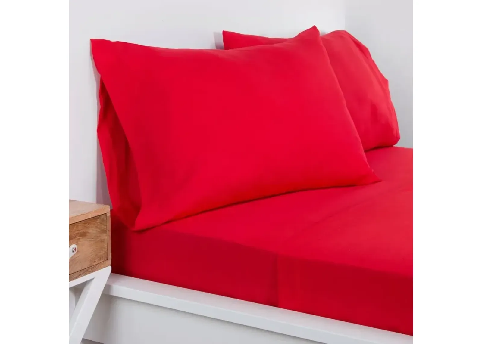 Scarlet Red 3 Piece Twin Sheet Set - Dublin