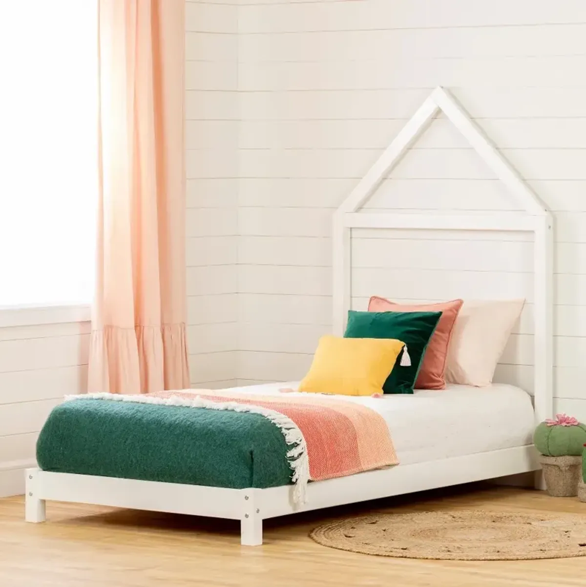 Sweedi White Twin Bed with House Headboard - South Shore