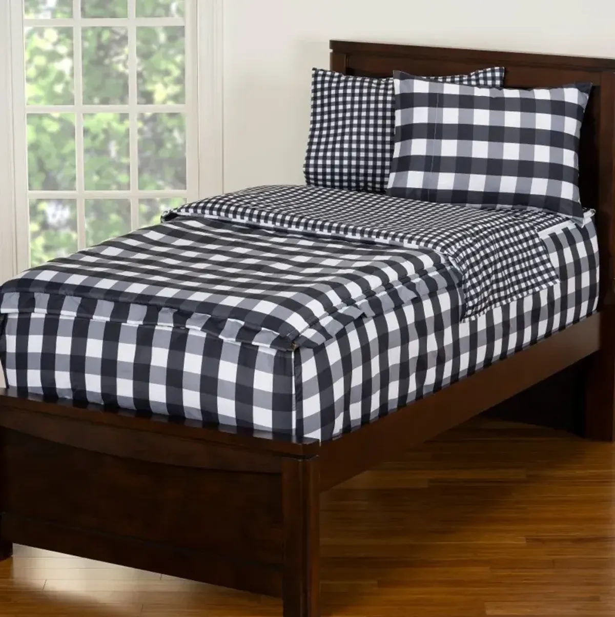 Black and White Twin Check It Twice Bunkie Deluxe Bedding