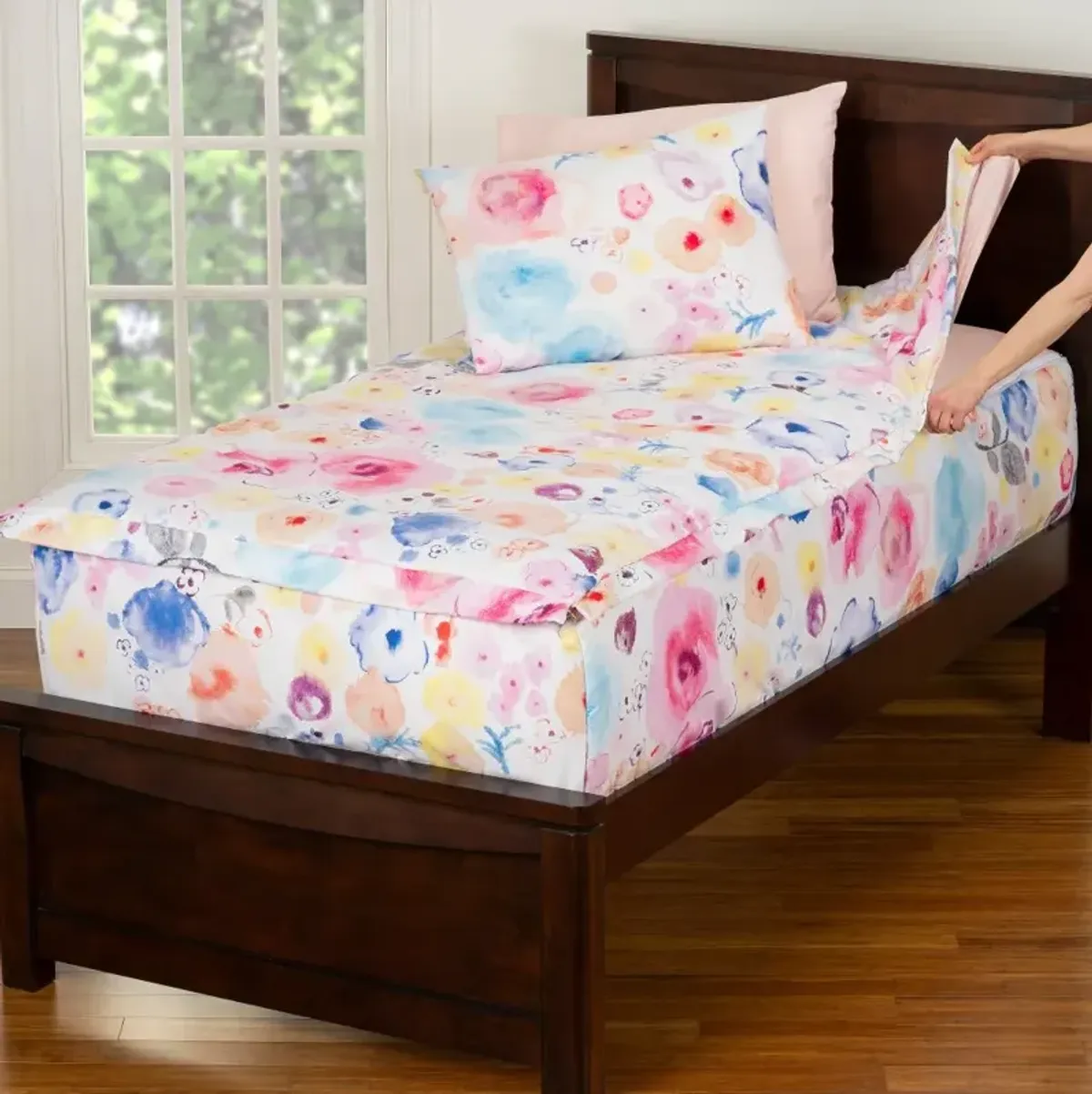 White and Pink Polka Dot Twin Poppies Bunkie Deluxe Bedding