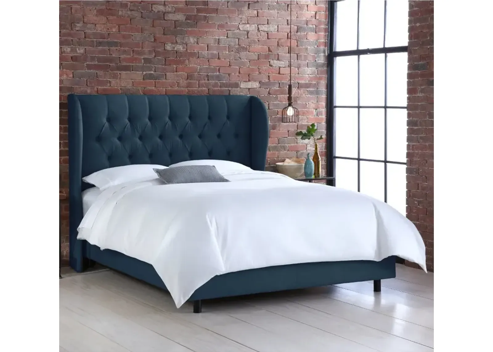 Izzy Navy Sloped Wingback California King Bed - Skyline Furniture