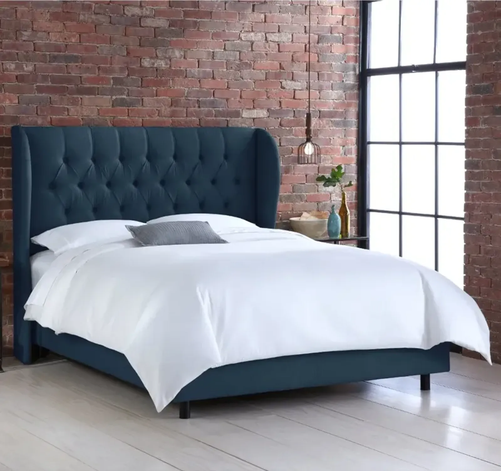 Izzy Navy Sloped Wingback California King Bed - Skyline Furniture