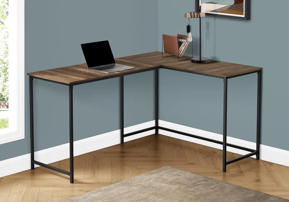 Lindzee Reclaimed Wood and Black L-shaped Desk