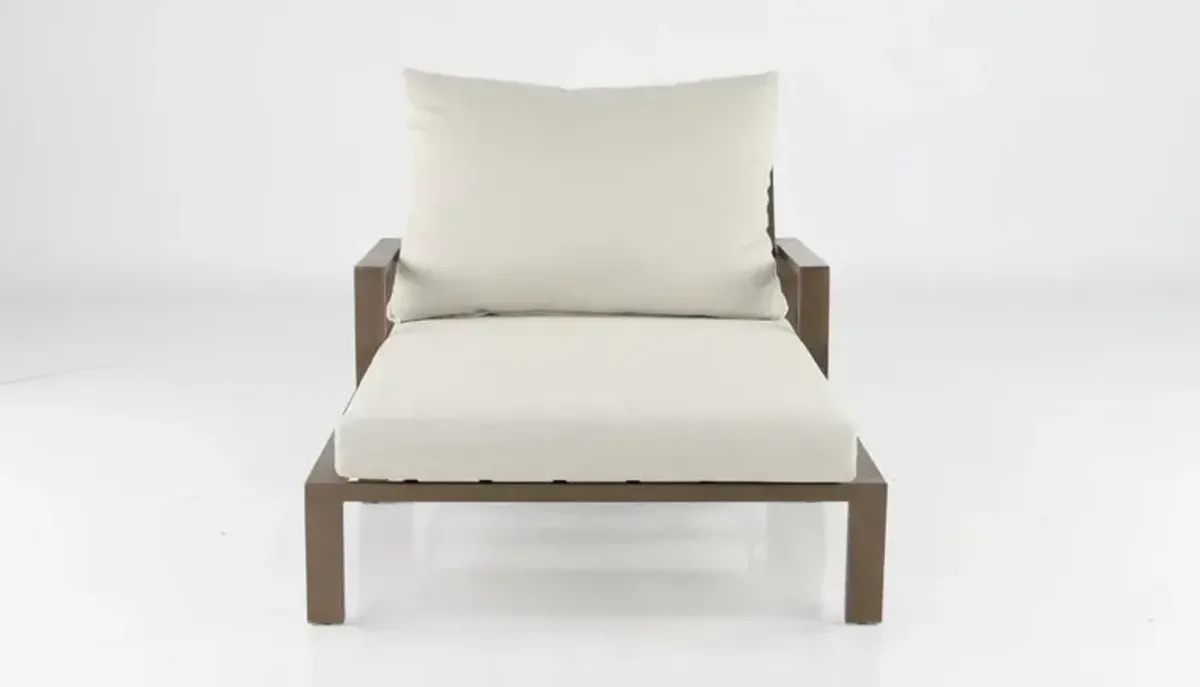 Monterey Cream Rolling Chaise Lounge