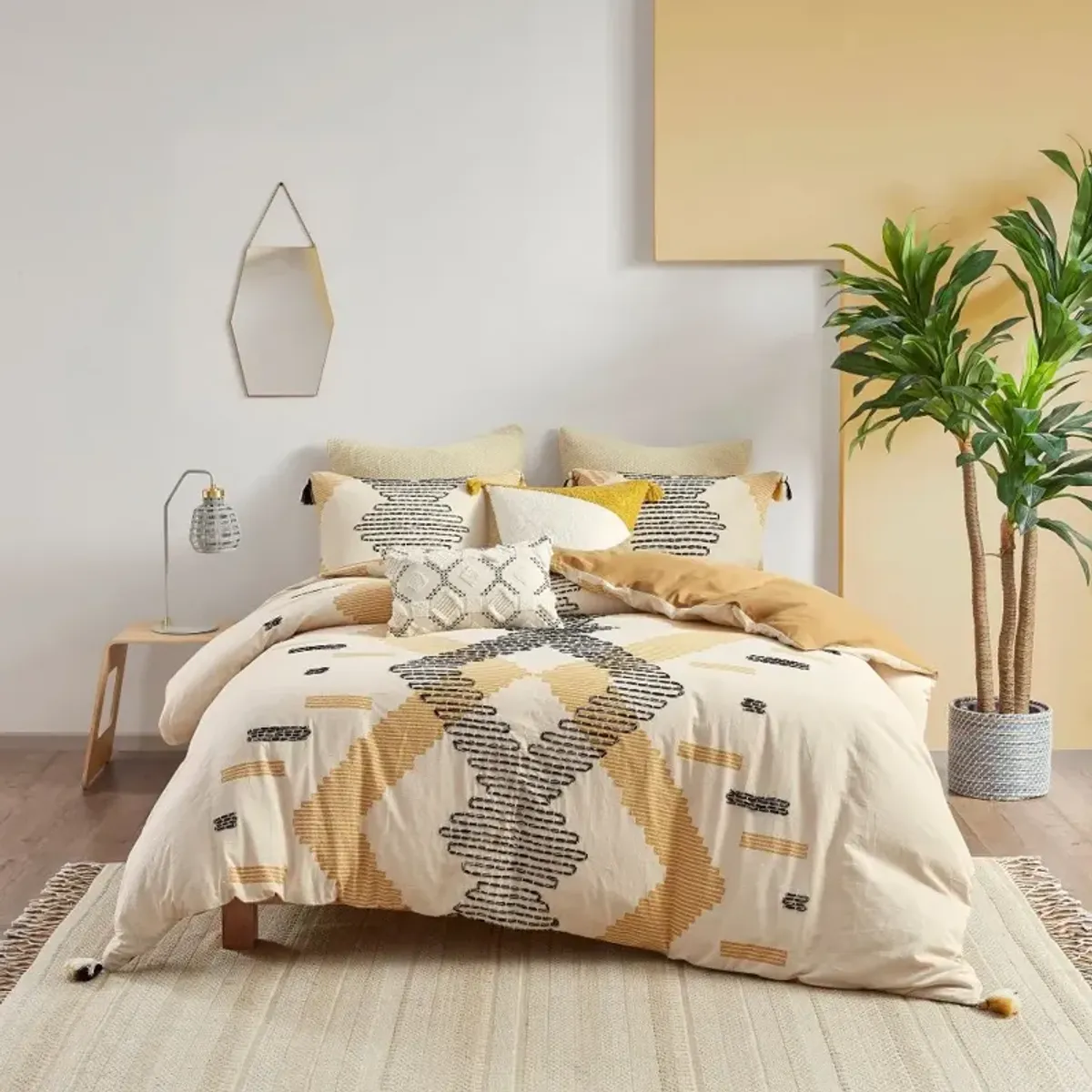 Yellow and Gray Geometric Queen Arizona 3 Piece Bedding Collection