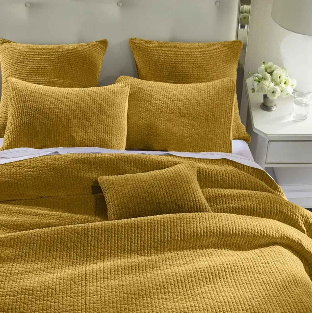 Stonewashed Tuscan Yellow Full/Queen 3 Piece Quilt Set