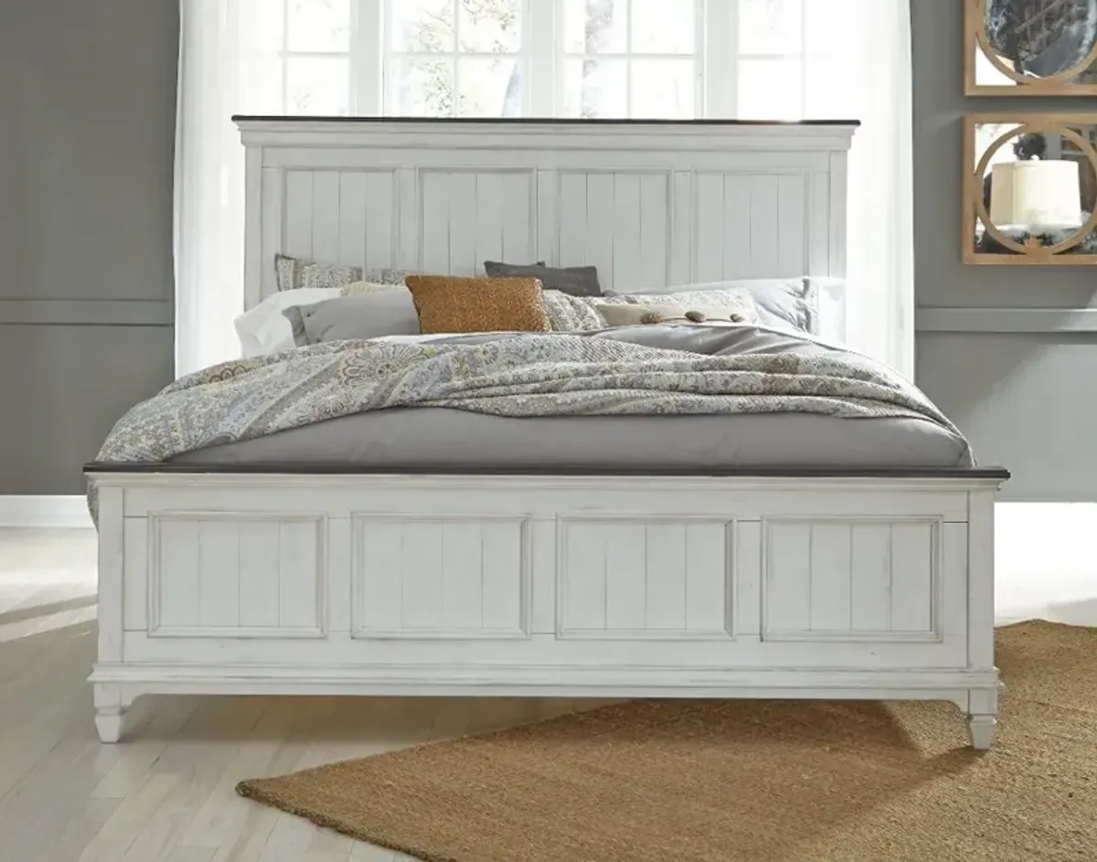 Allyson Park White Queen Bed