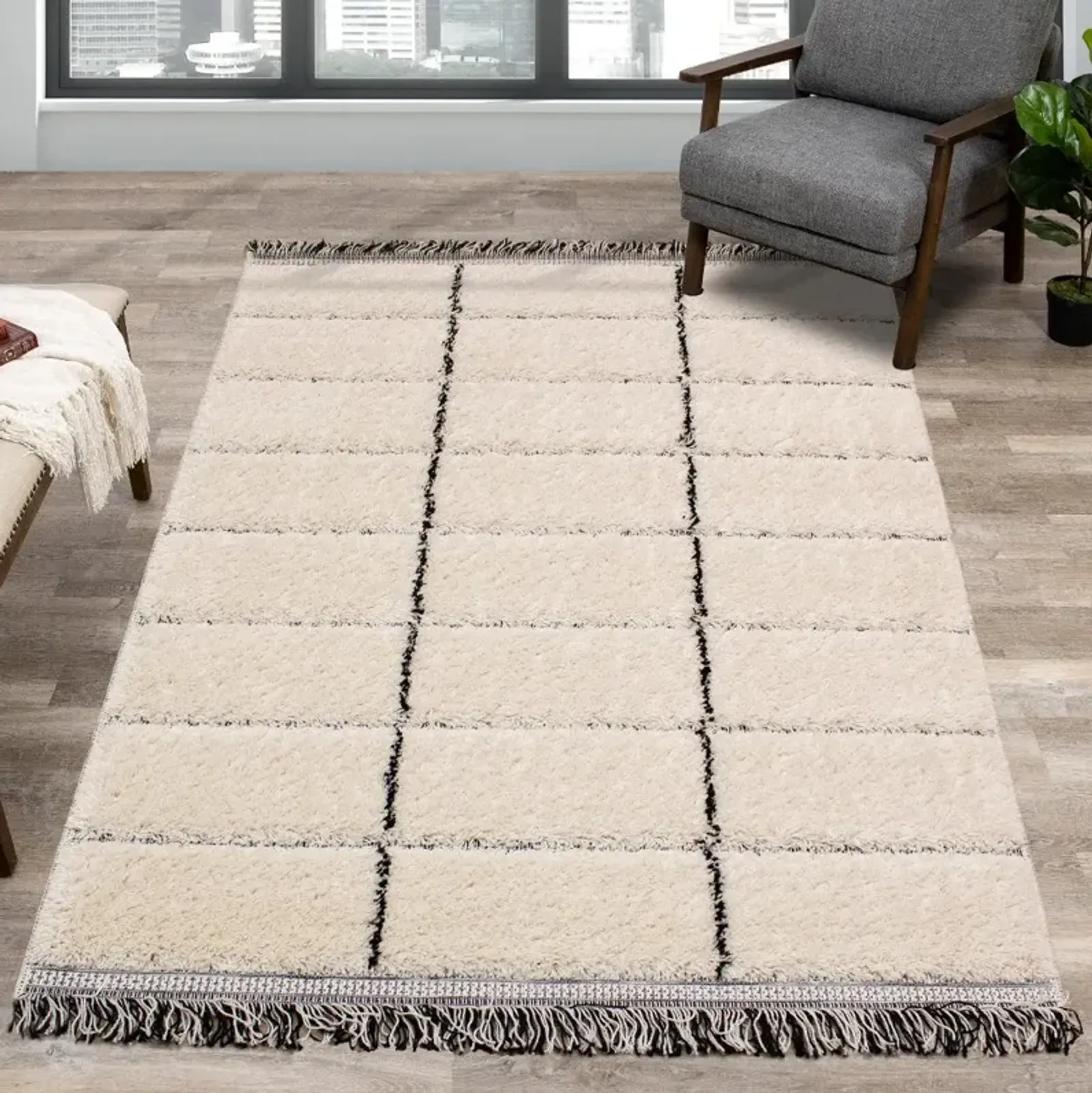 Novato 5 x 8 Contemporary Square Cream Shag Rug