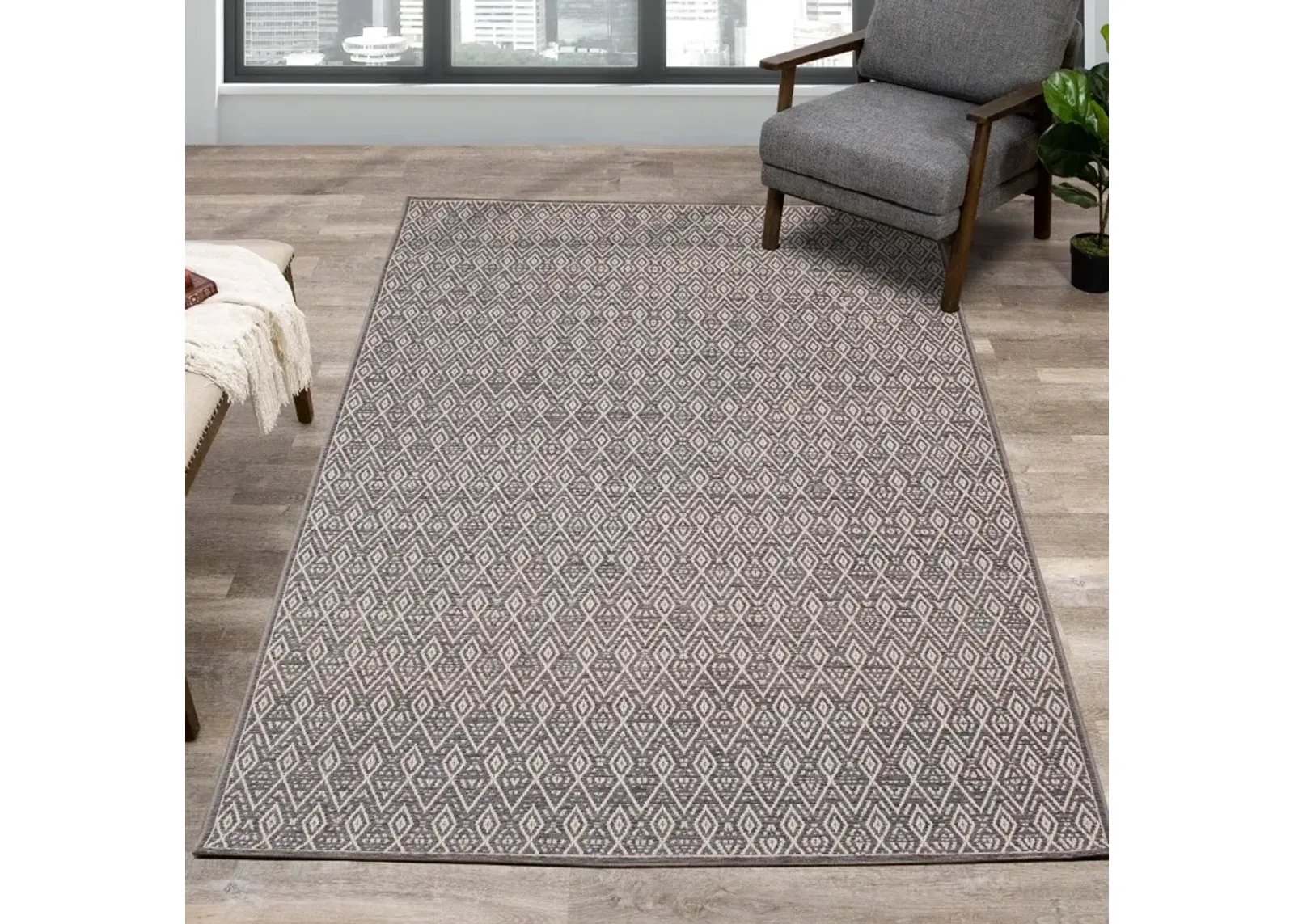 Vista 5 x 8 Diamond Gray Cream Area Rug