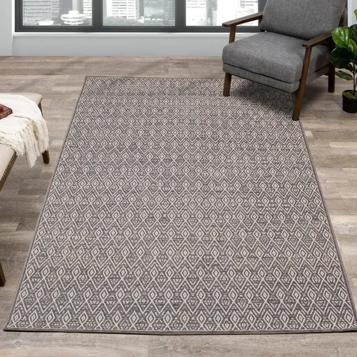 Vista 5 x 8 Diamond Gray Cream Area Rug