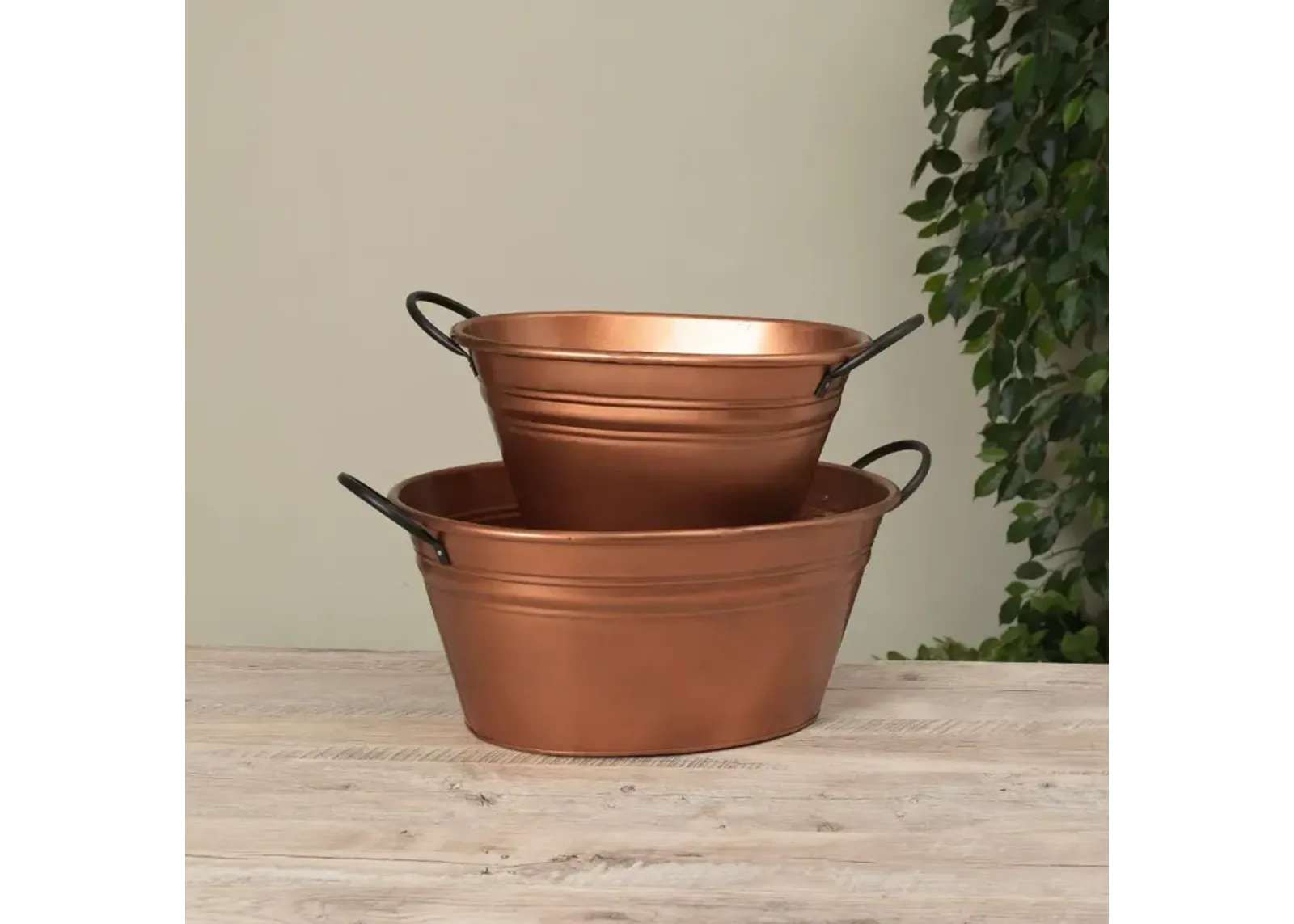 Small Round Antique Copper Metal Bucket