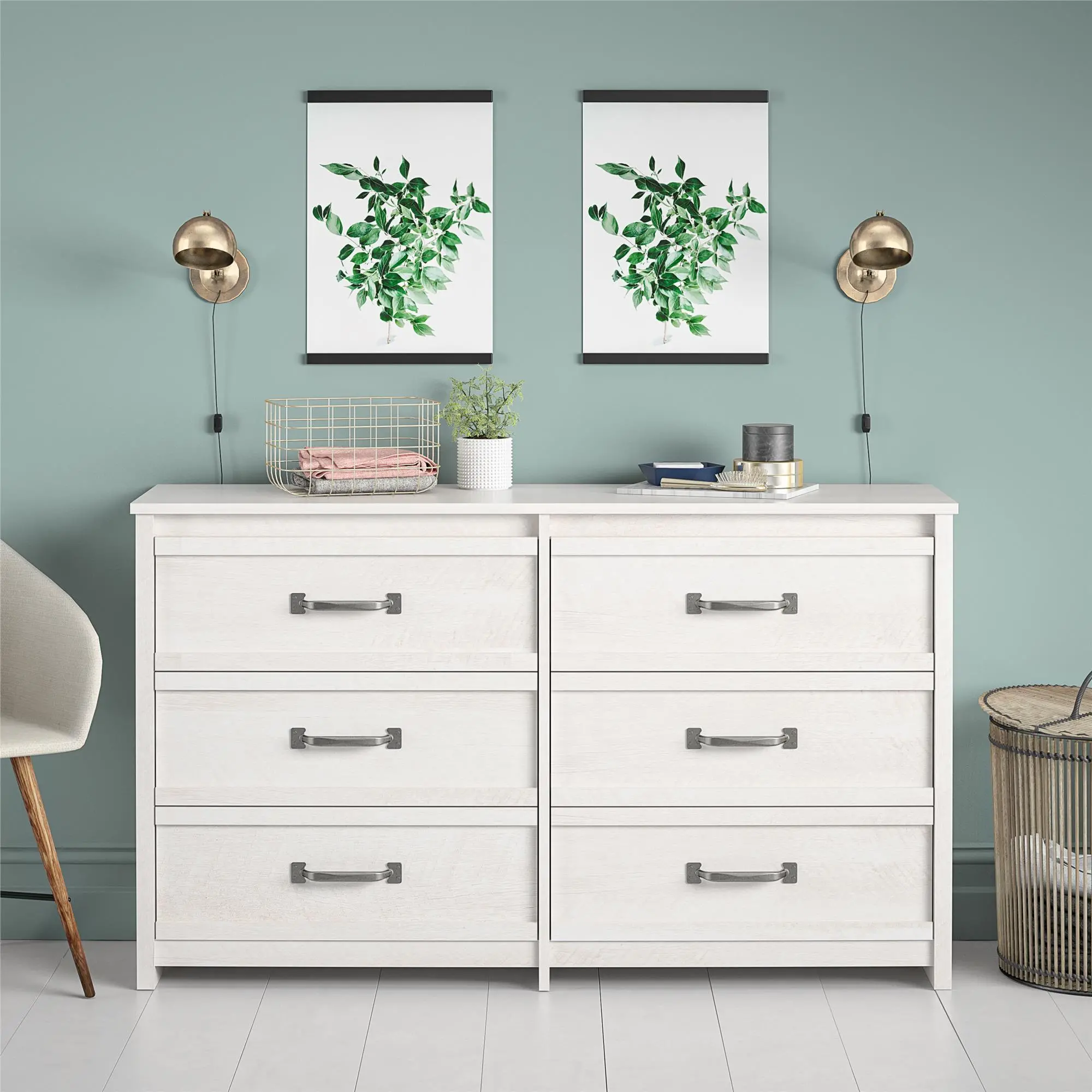 Bassinger Transitional Ivory Oak 6-Drawer Dresser