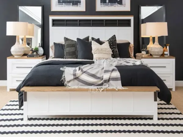 Franklin Oak and White King Bed