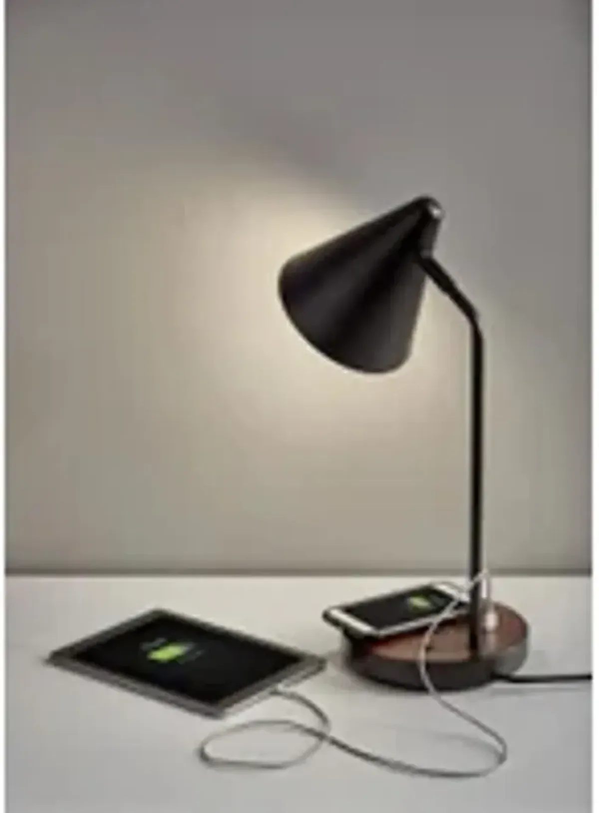 Oliver 19.5 Inch Wireless Desk Lamp