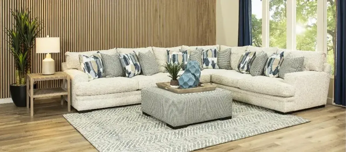 Piccolo White 4 Piece Sectional