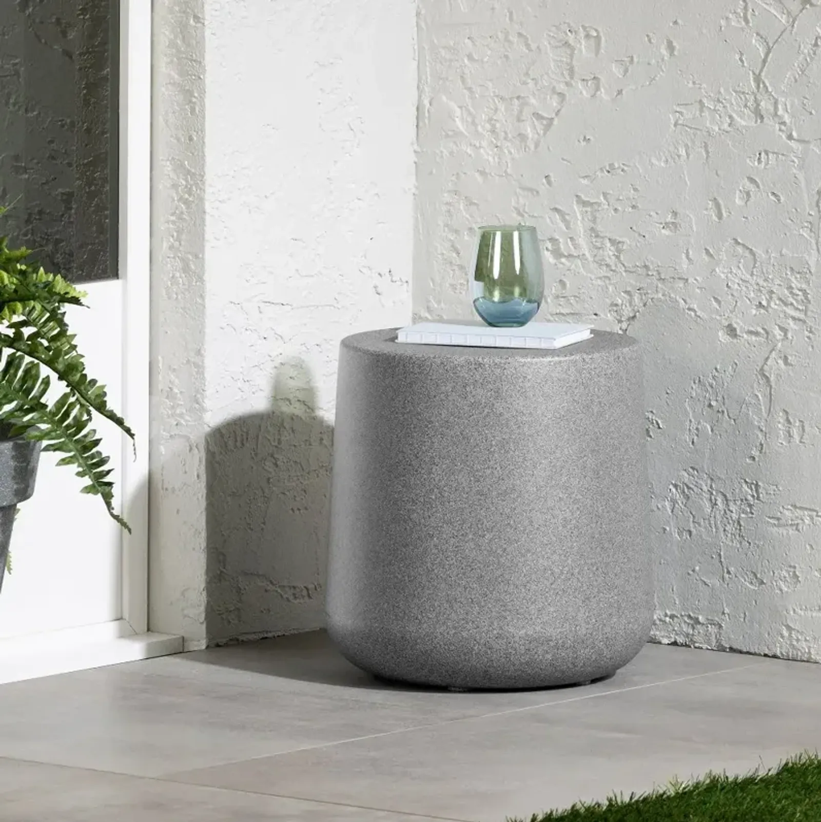 Dalya Mottled Gray Round Outdoor Side Table - South Shore