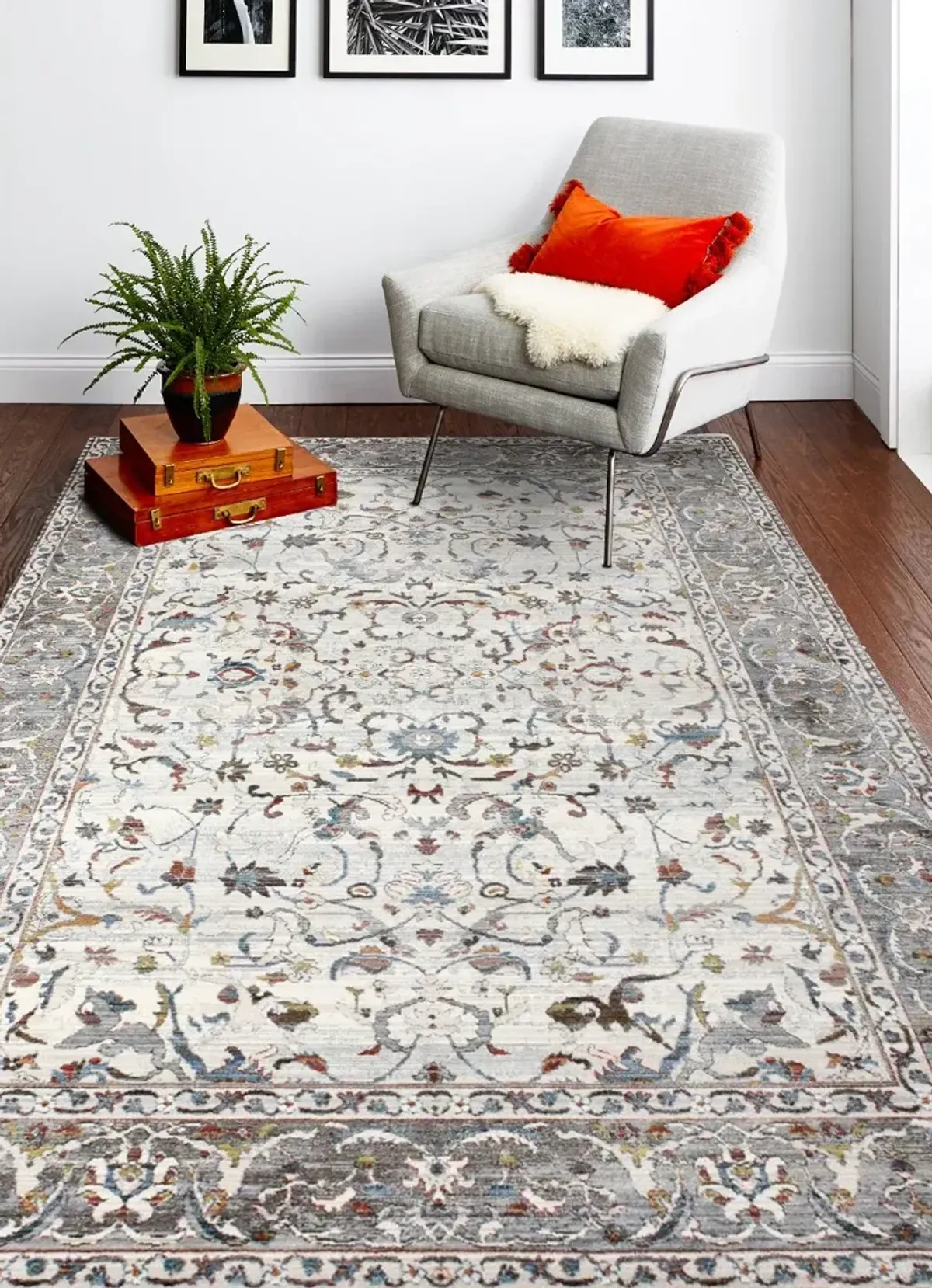 Gavriel Ivory Floral 9 x 12 Area Rug