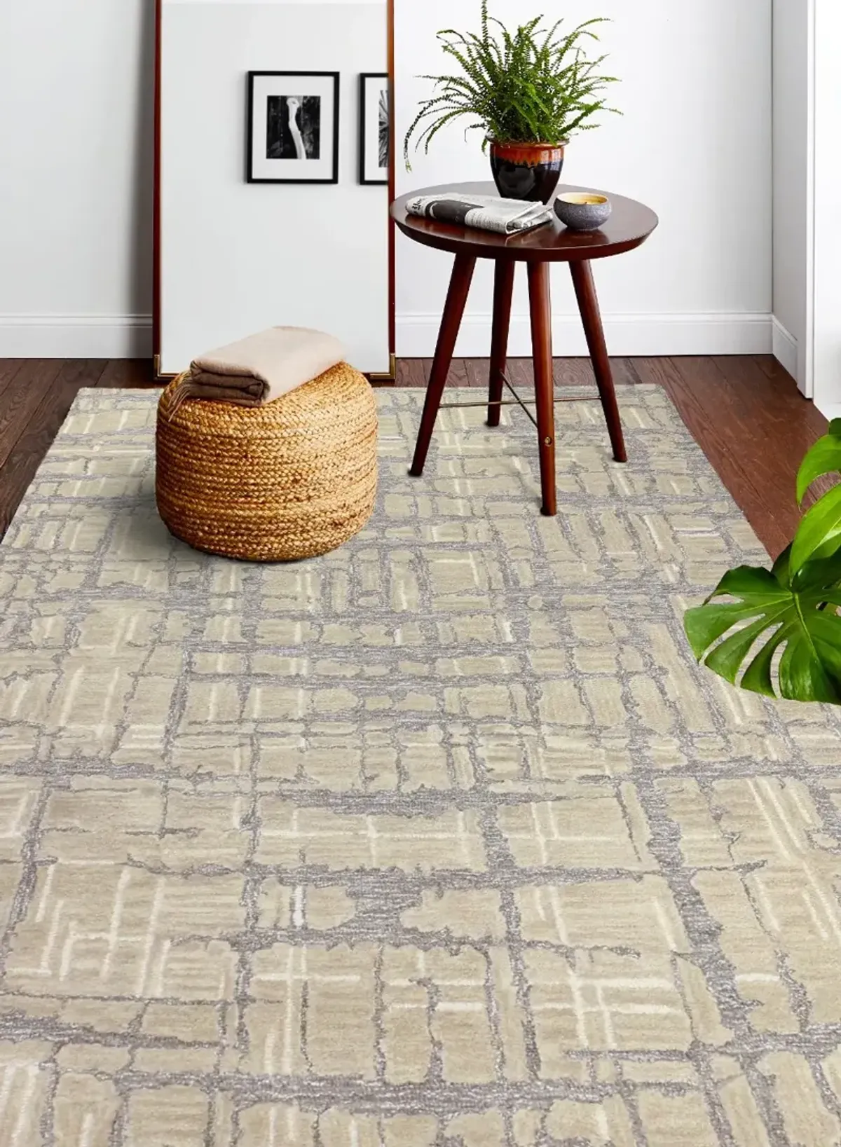 Noor Taupe Wool 5 x 8 Area Rug