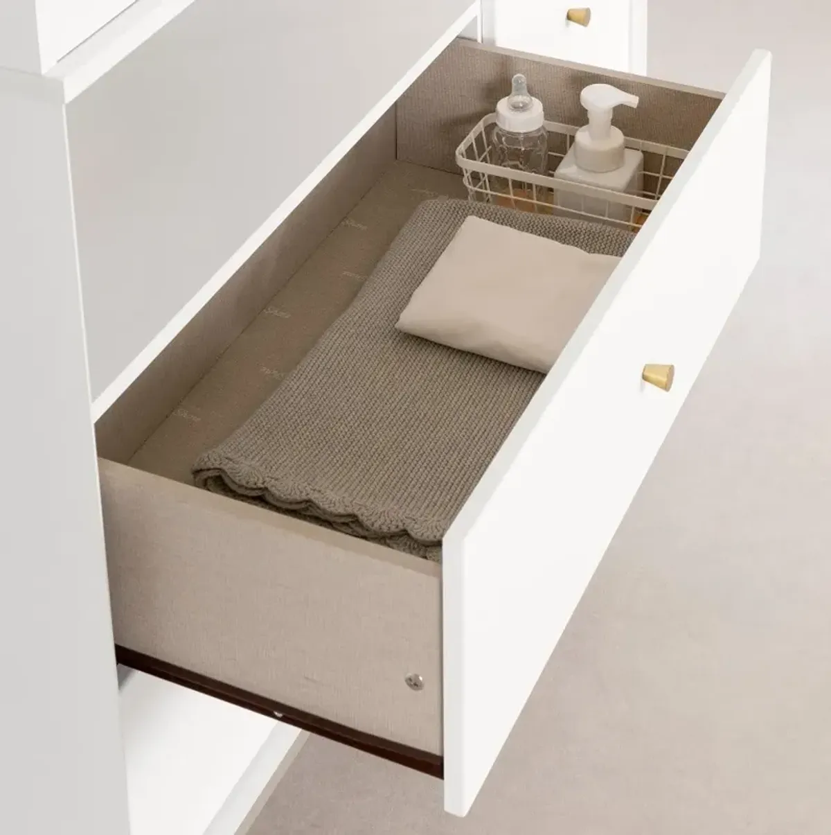 Dylane White Changing Table with Storage - South Shore