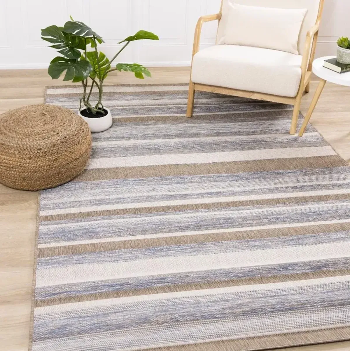 Trellis 5 x 7 Gray and Brown Striped Indoor-Outdoor Area Rug