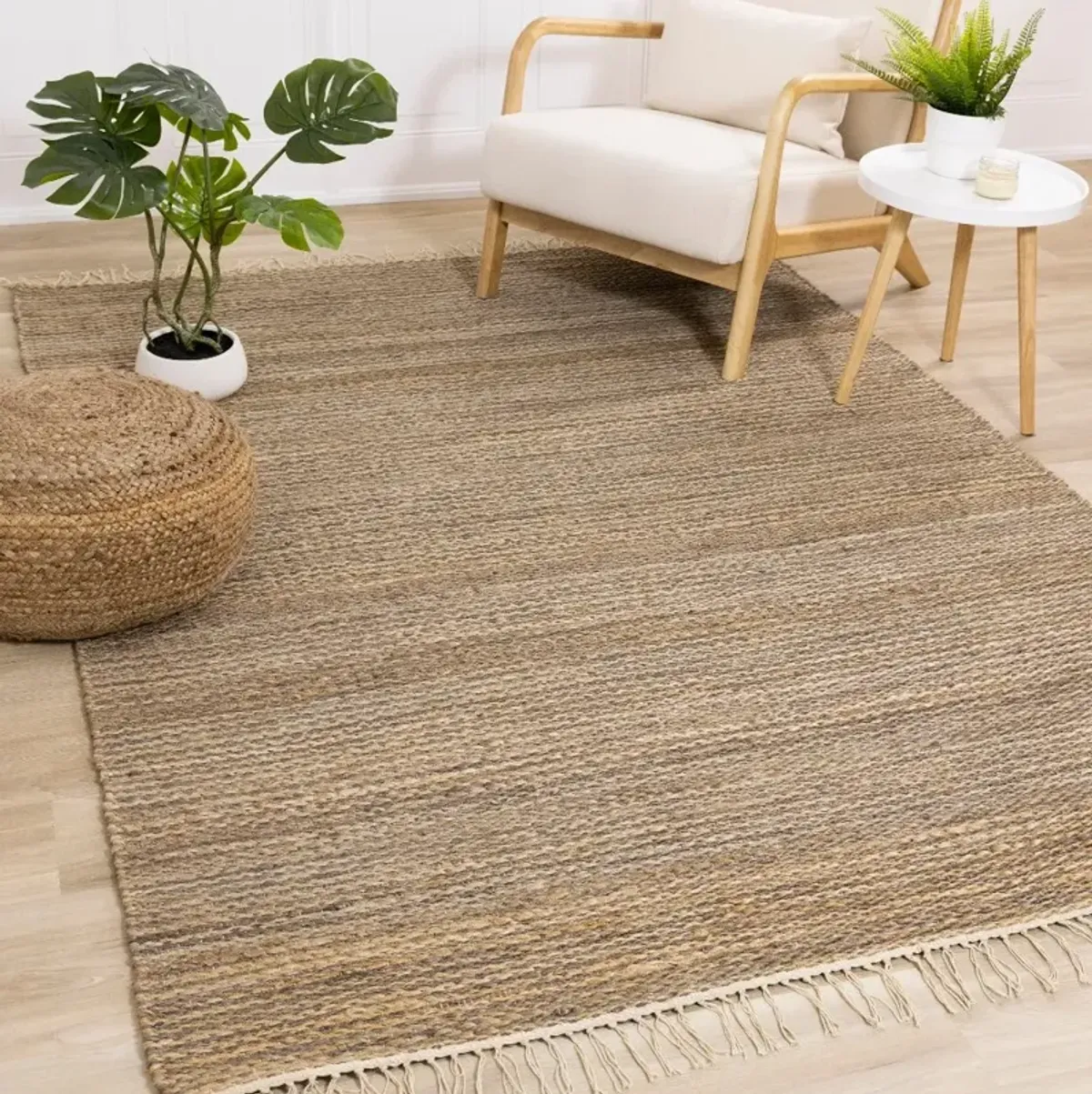 Naturals 8 x 10 Braided Jute Area Rug