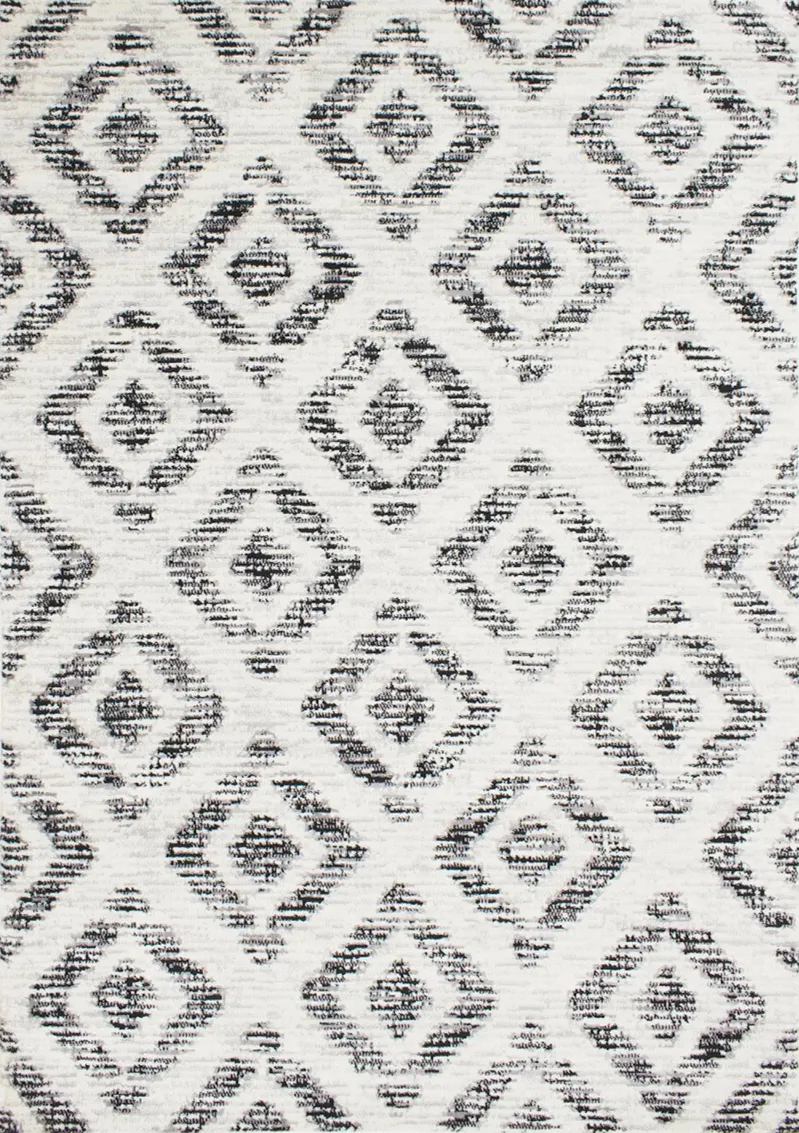 Merit Grey 5 x 8 Diamond Pattern Area Rug