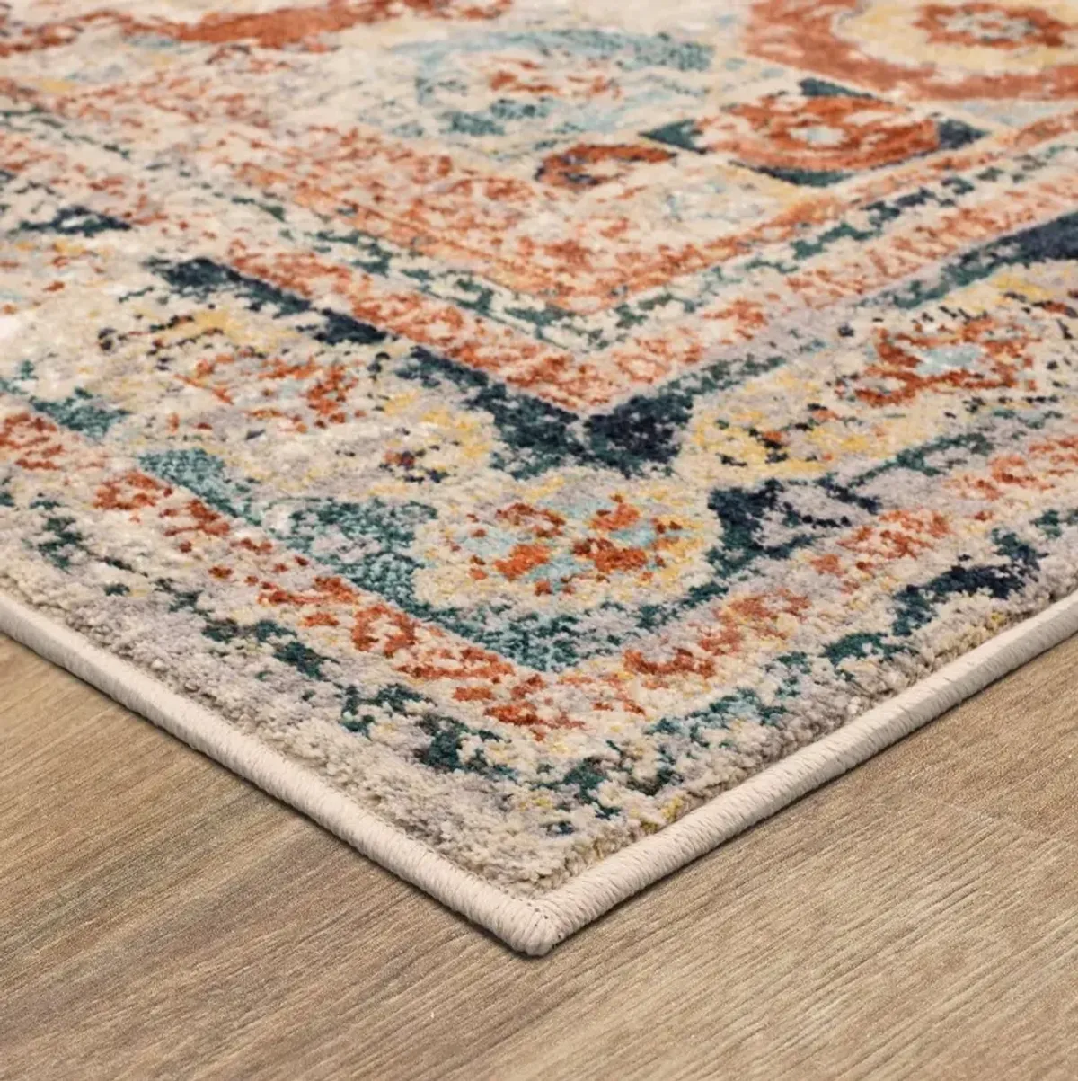 Soiree 5 x 8 Cristales Oyster Area Rug