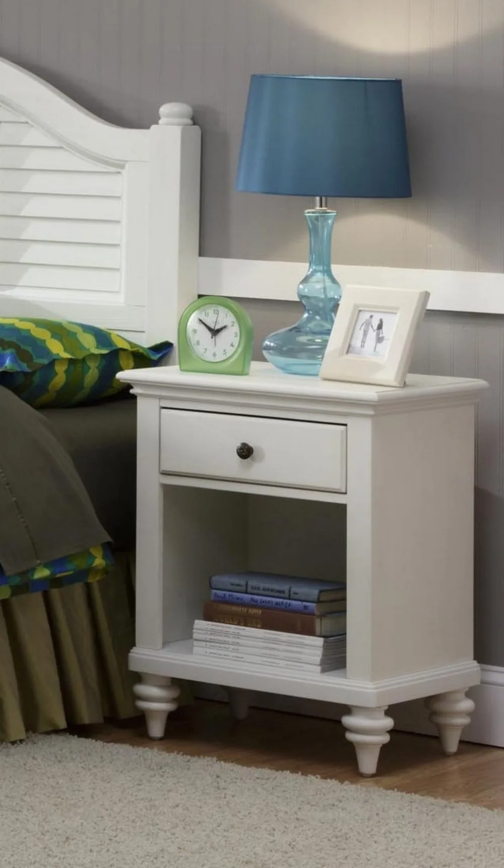 Bermuda Off-White Nightstand