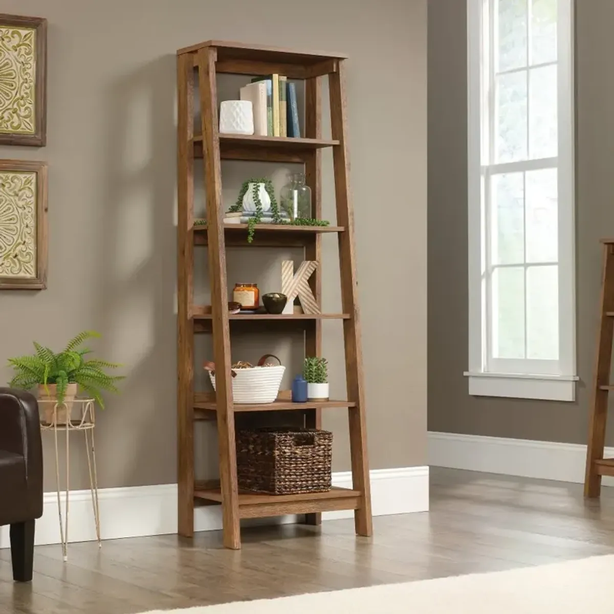 Trestle Vintage Oak Tiered Bookcase