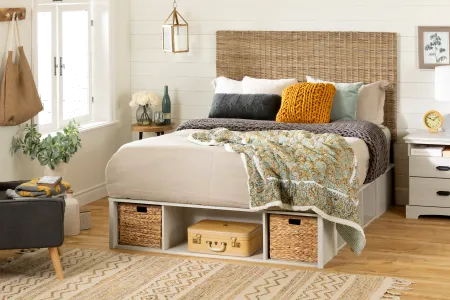 Avilla Queen Storage Bed with Rattan Headboard