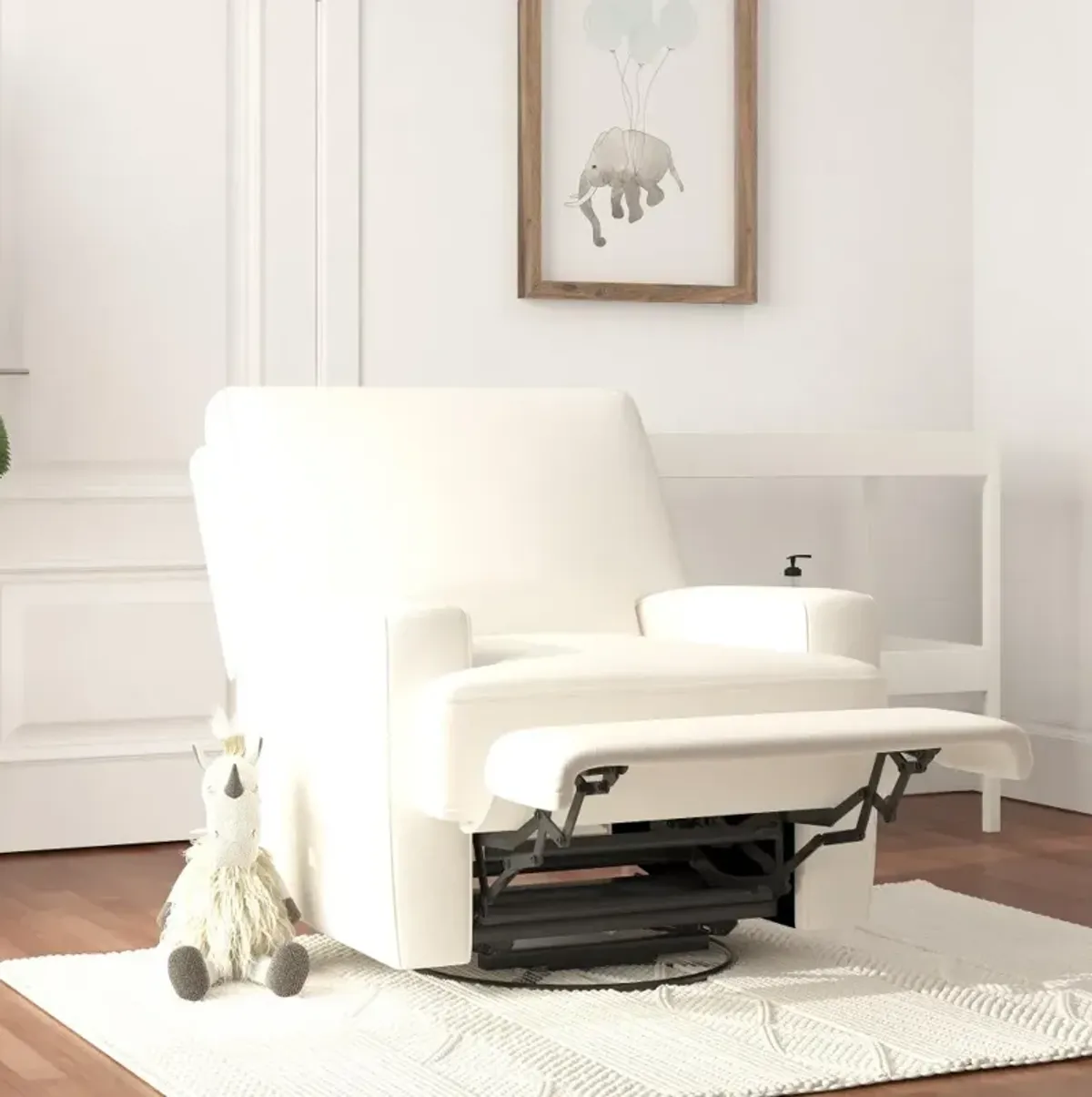 Rufus Baby Relax White Swivel Glider Recliner Chair