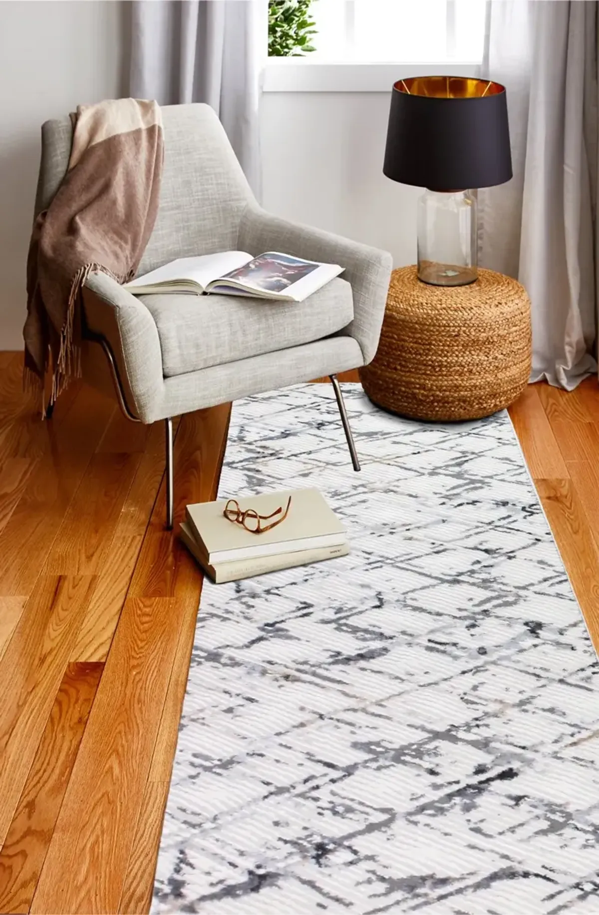 Ziyad Carlyle Gray Runner Rug