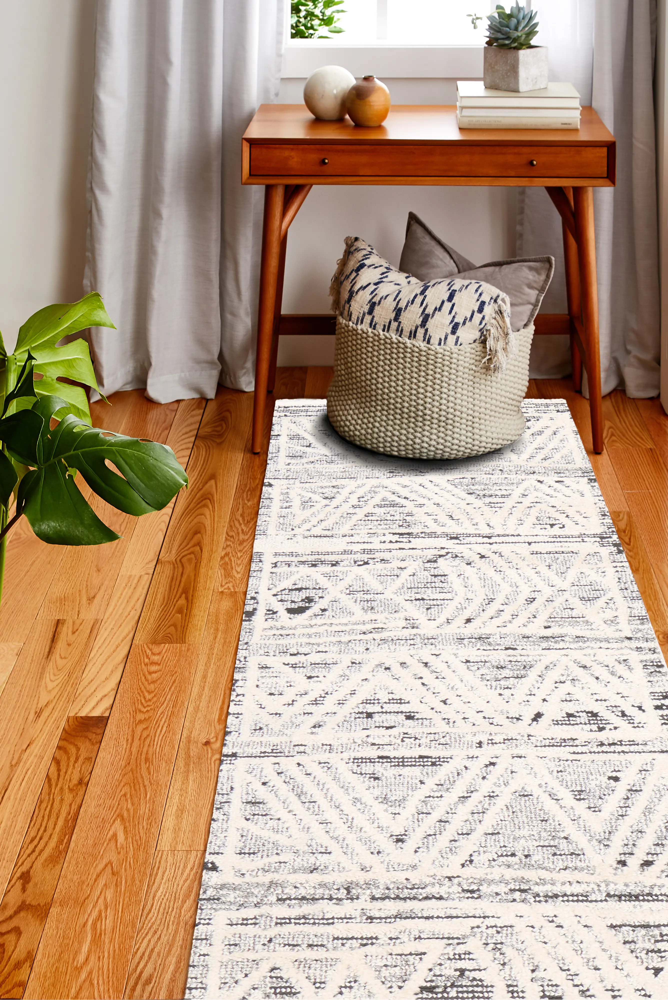 Montauk Bryson Gray Runner Rug