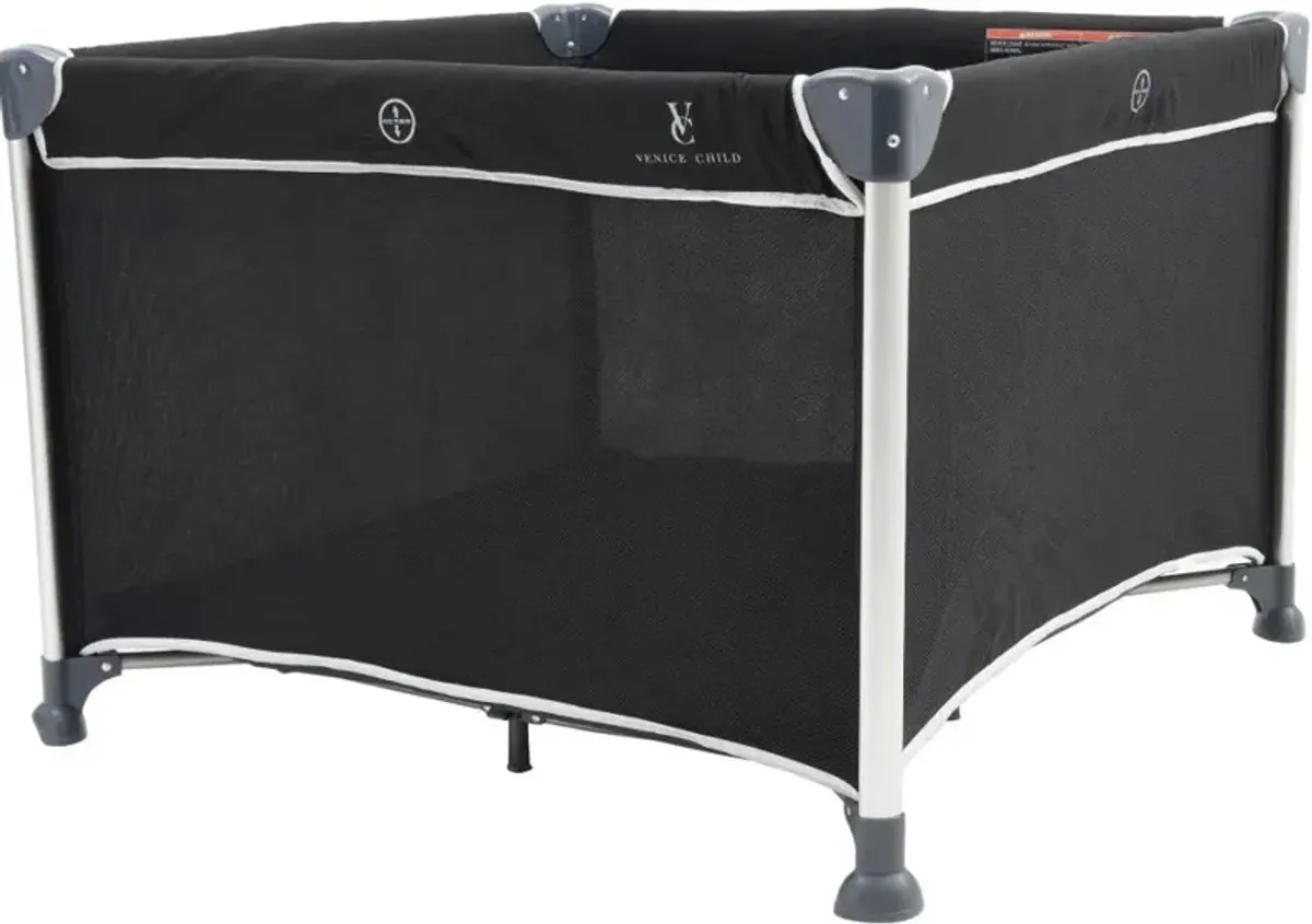 Venice Child DayDreamer Black Portable Playard