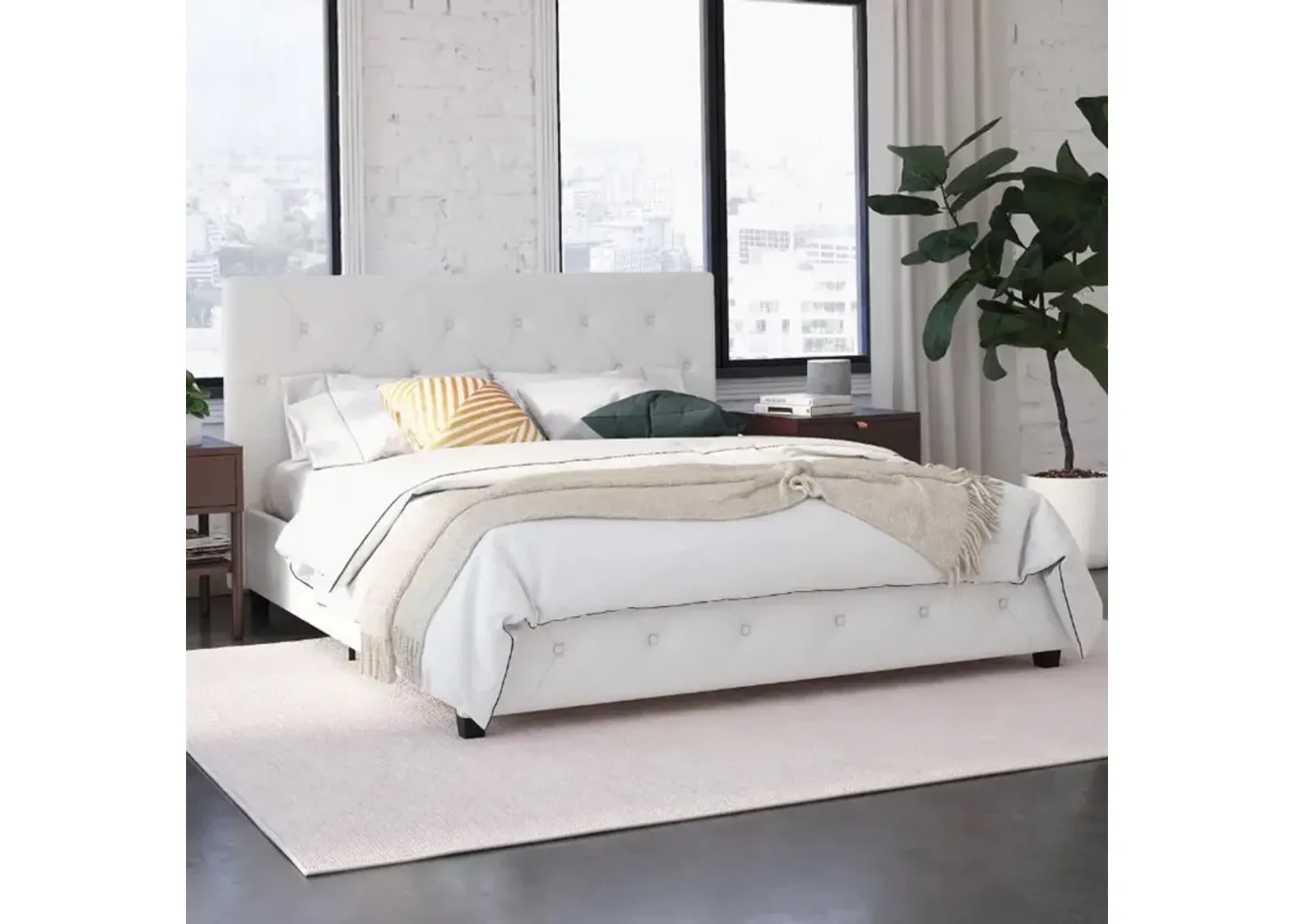 Dana White Upholstered King Platform Bed