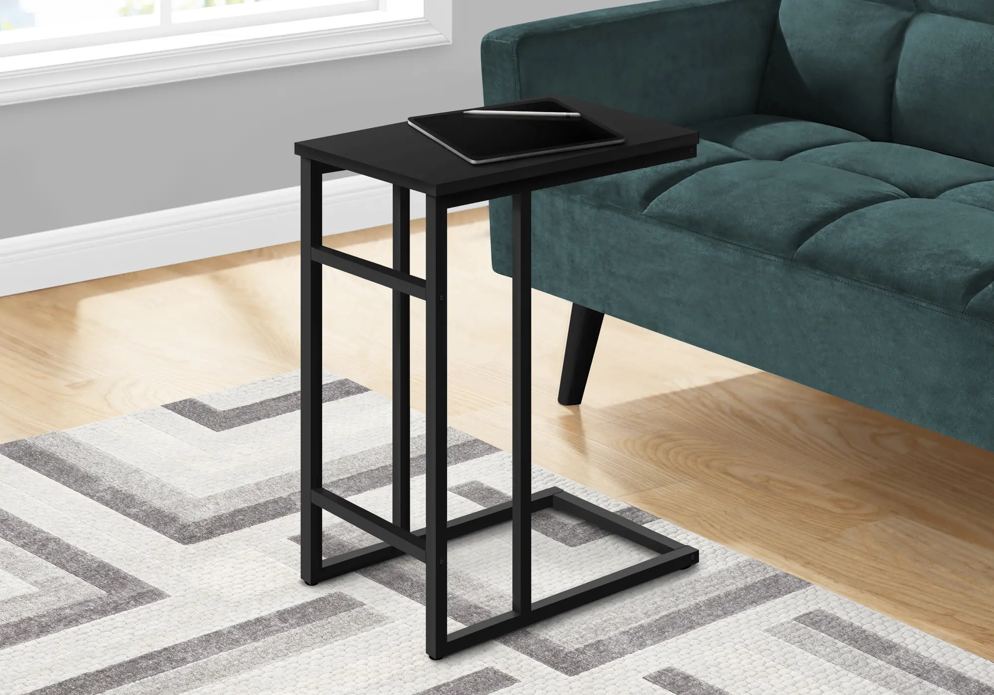 Samantha Black Metal C-Shaped Accent Table