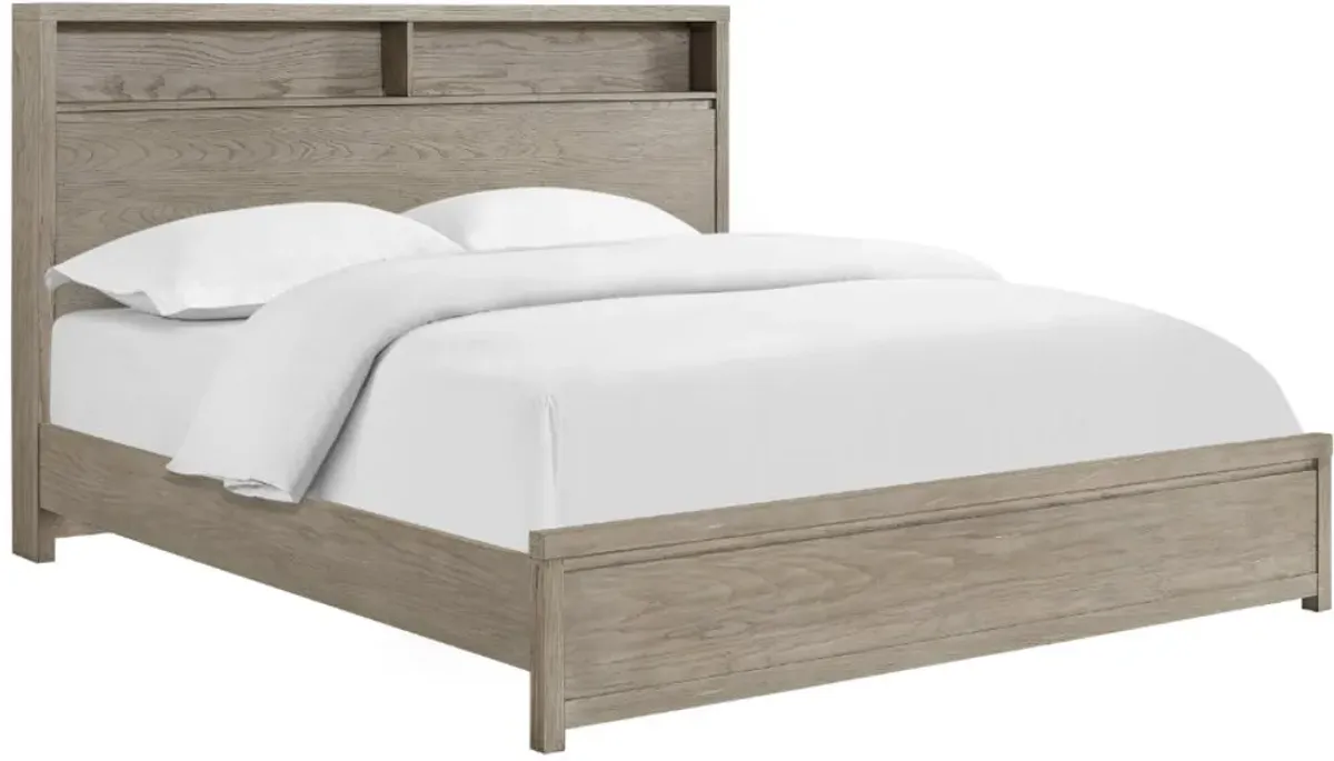 Oakhurst Natural Oak King Bed