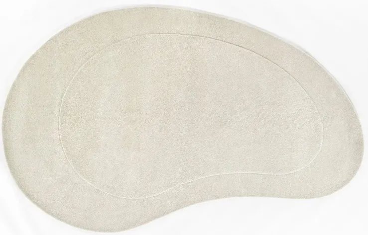 Claude 6 x 9 Ivory Kidney Area Rug