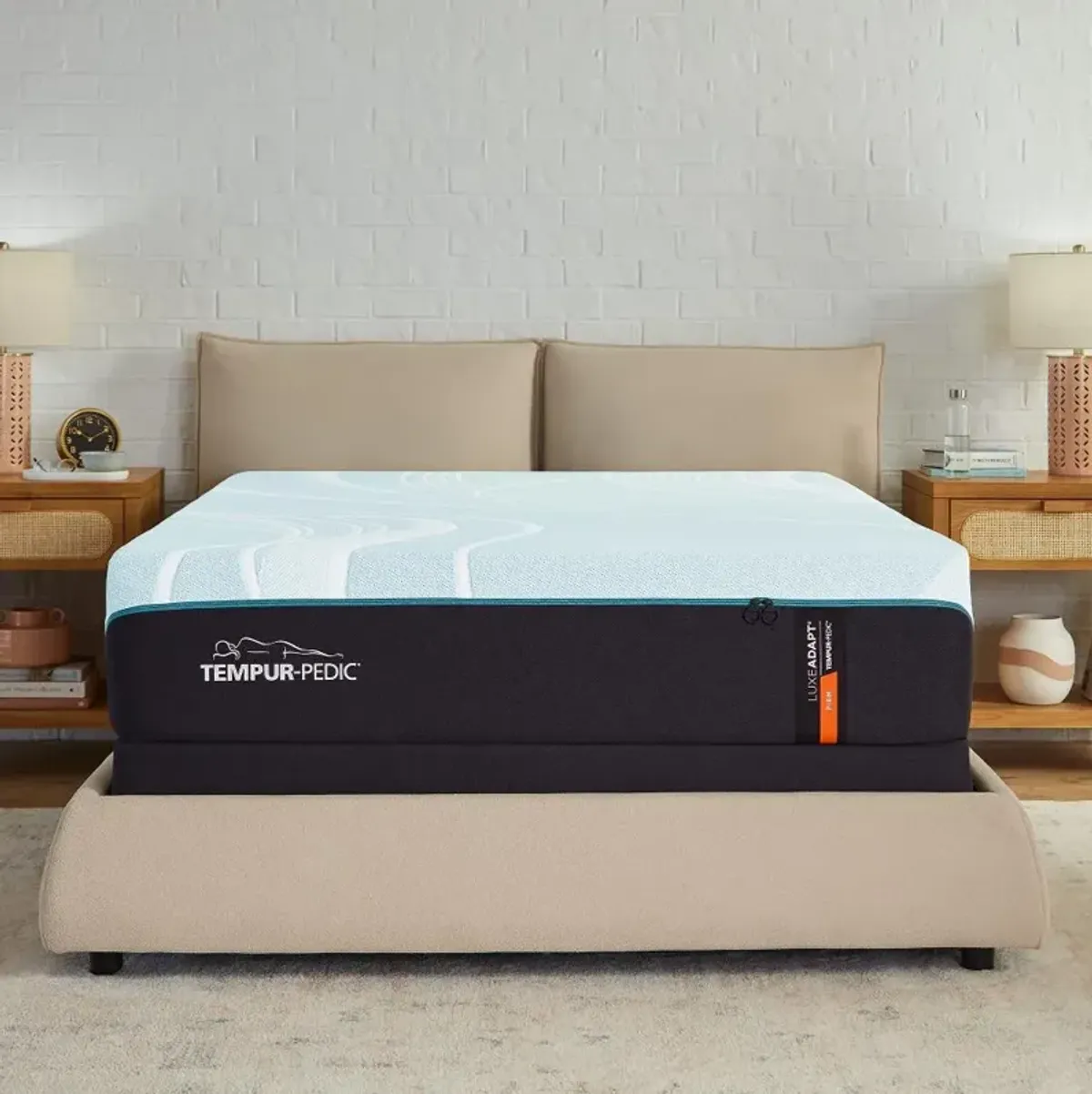 Tempur-Pedic LuxeAdapt 2.0 Firm California King Mattress